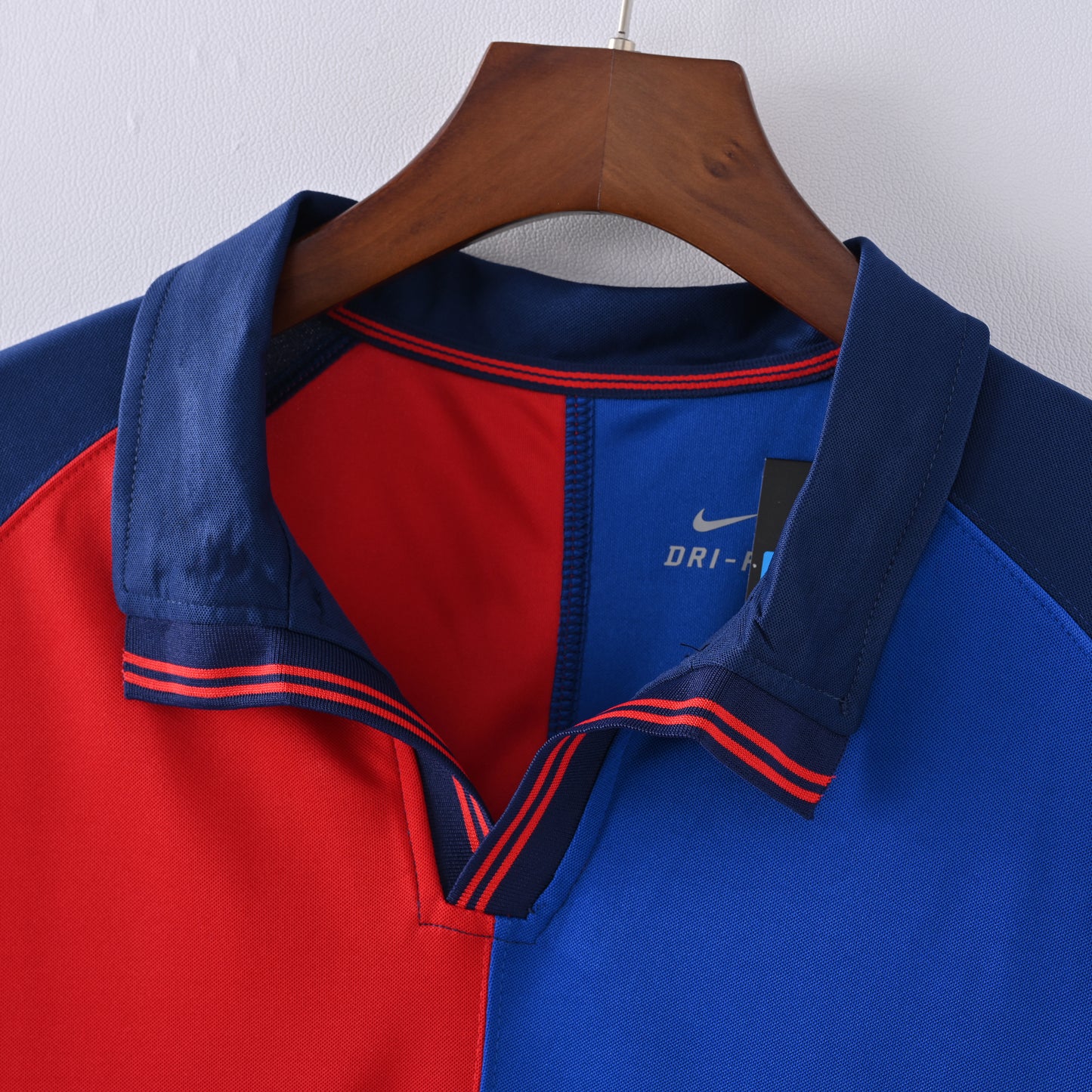 Retro Barcelona 1899/1999 Jersey