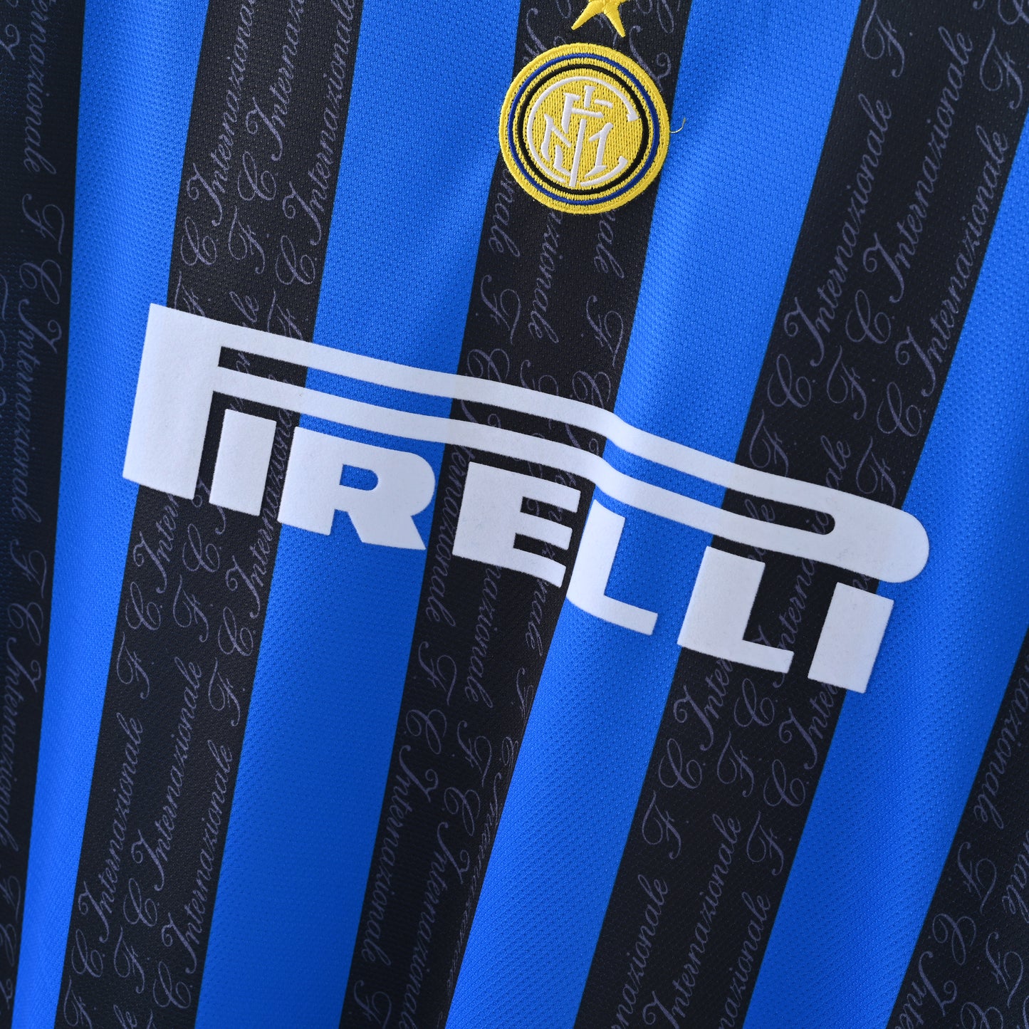 Retro Inter Milan 1997/98 Jersey