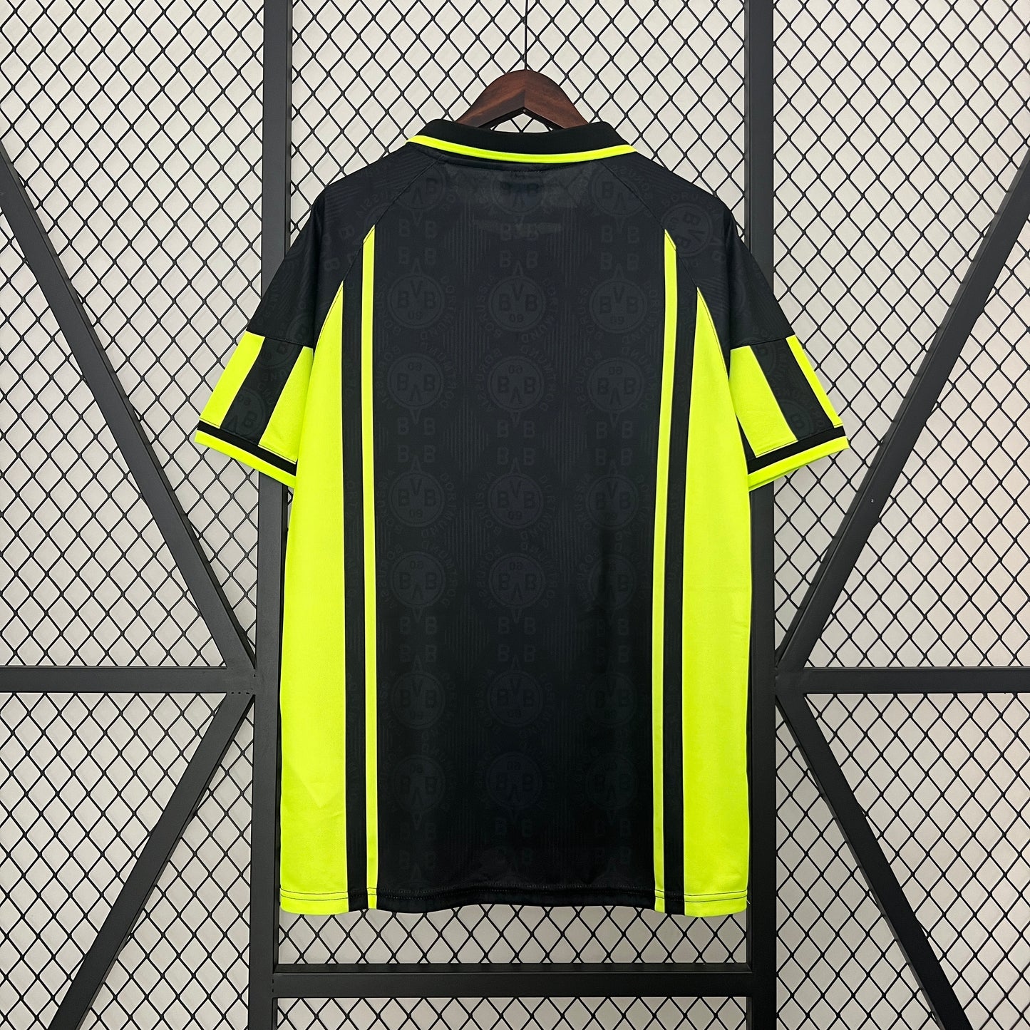Retro Borussia Dortmund 1996/97 Jersey
