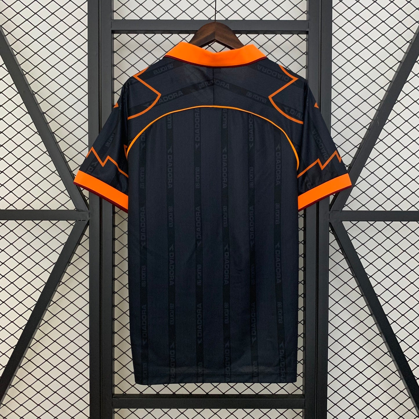Retro AS Roma 1999/00 Away Jersey