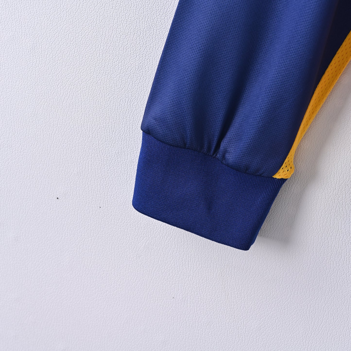 Retro Barcelona 2015/16 Jersey