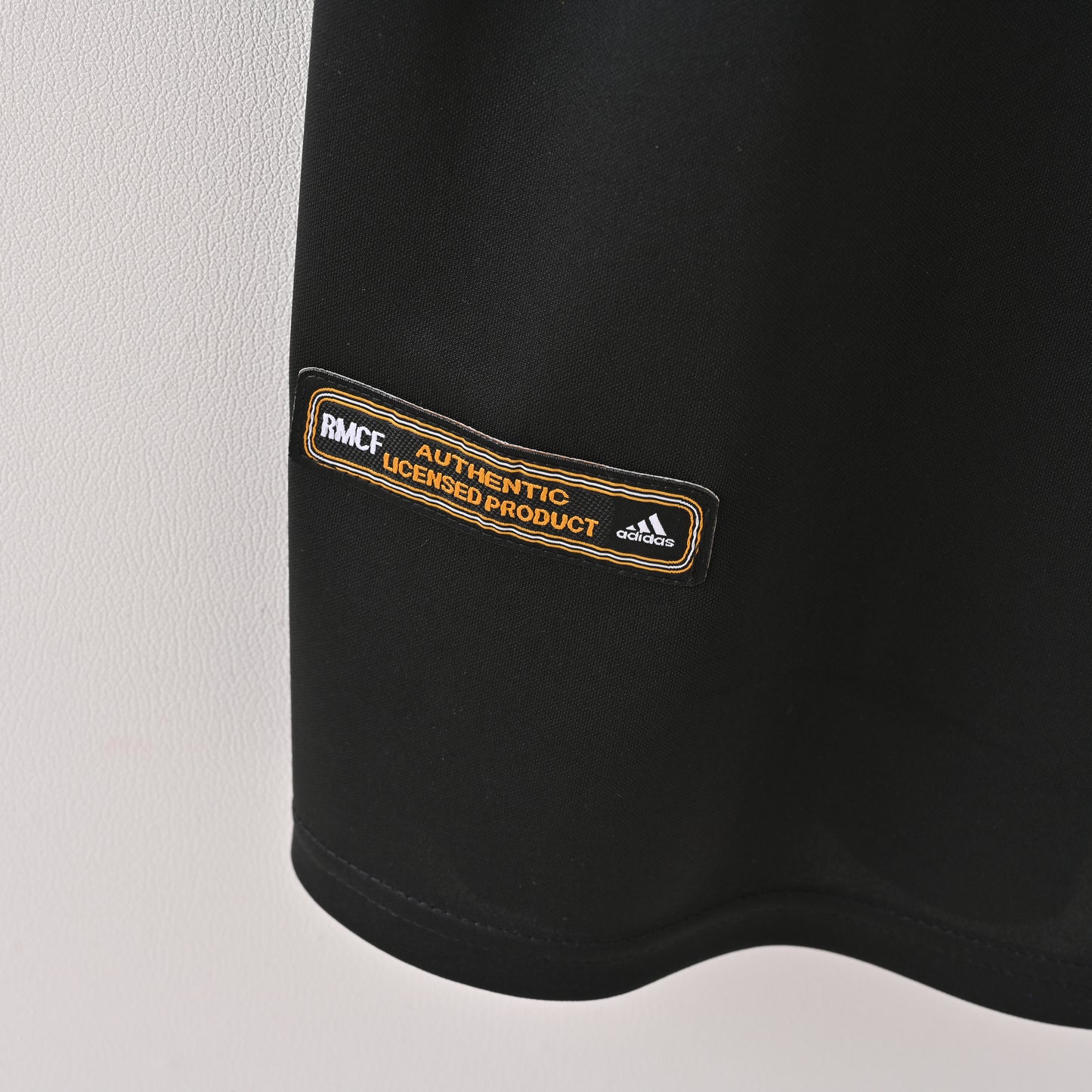 Retro Real Madrid 2001/02 Jersey