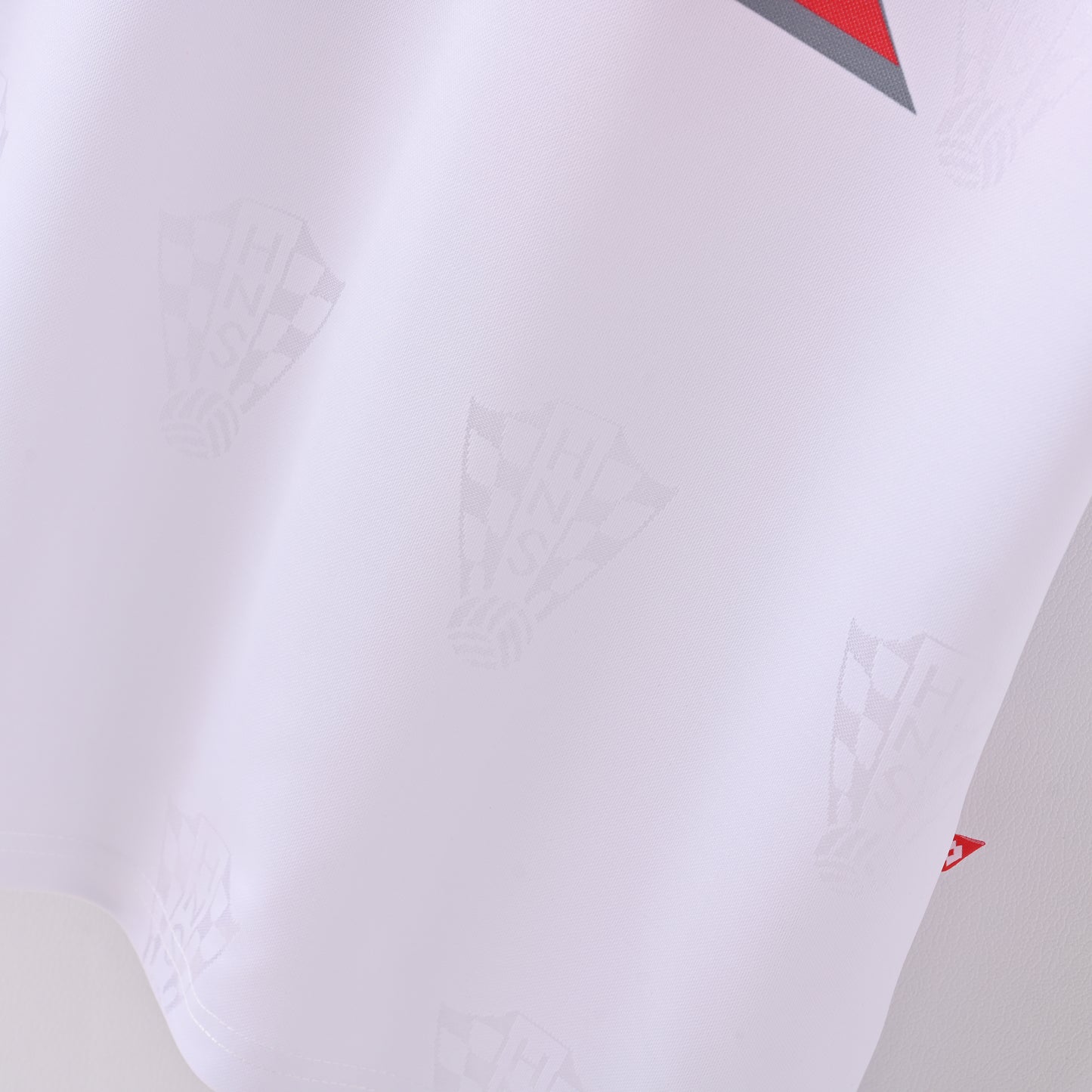 Retro Croatia 1998 Jersey