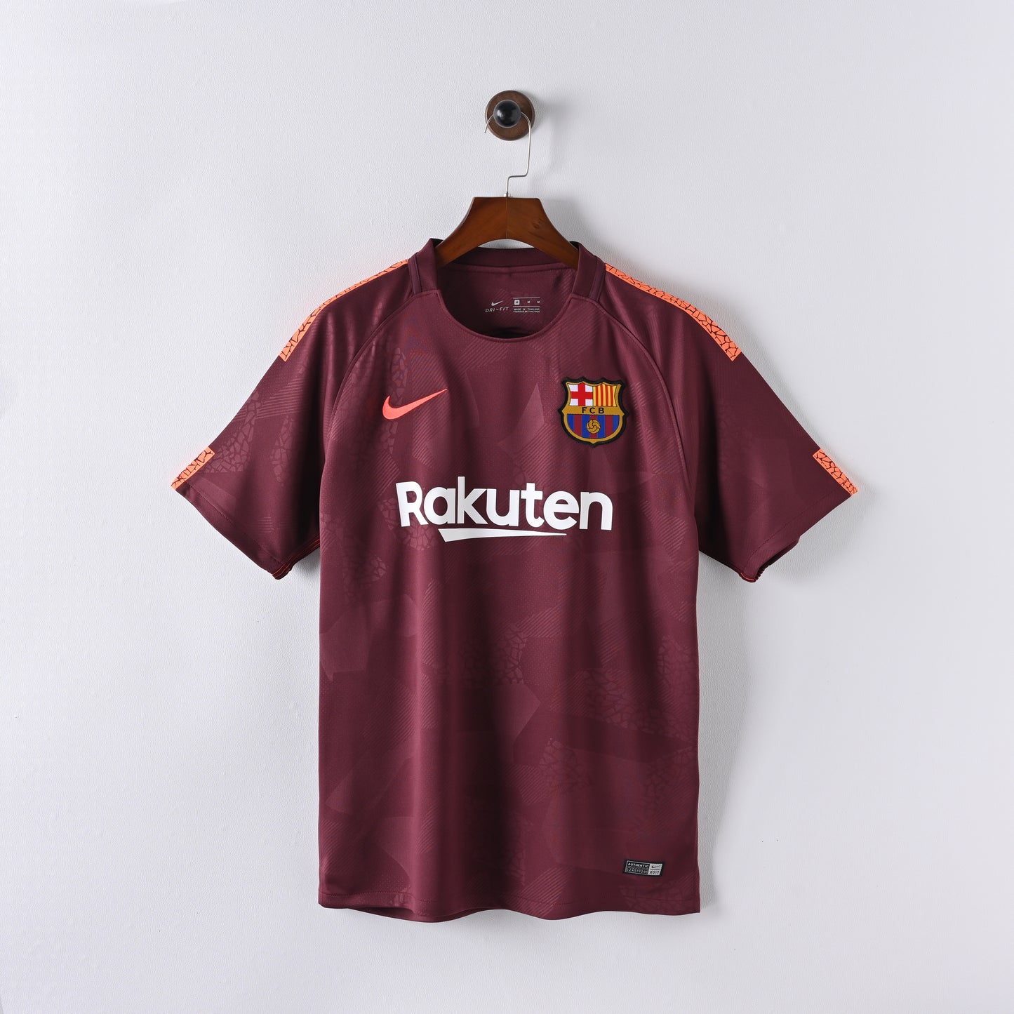 Retro Barcelona 2017/18 Jersey