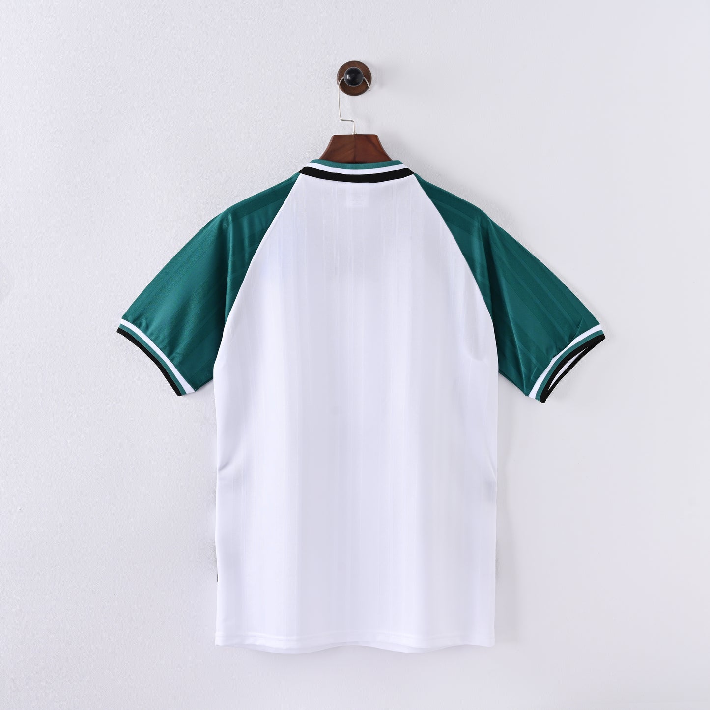 Retro Liverpool FC 1993/95 Jersey