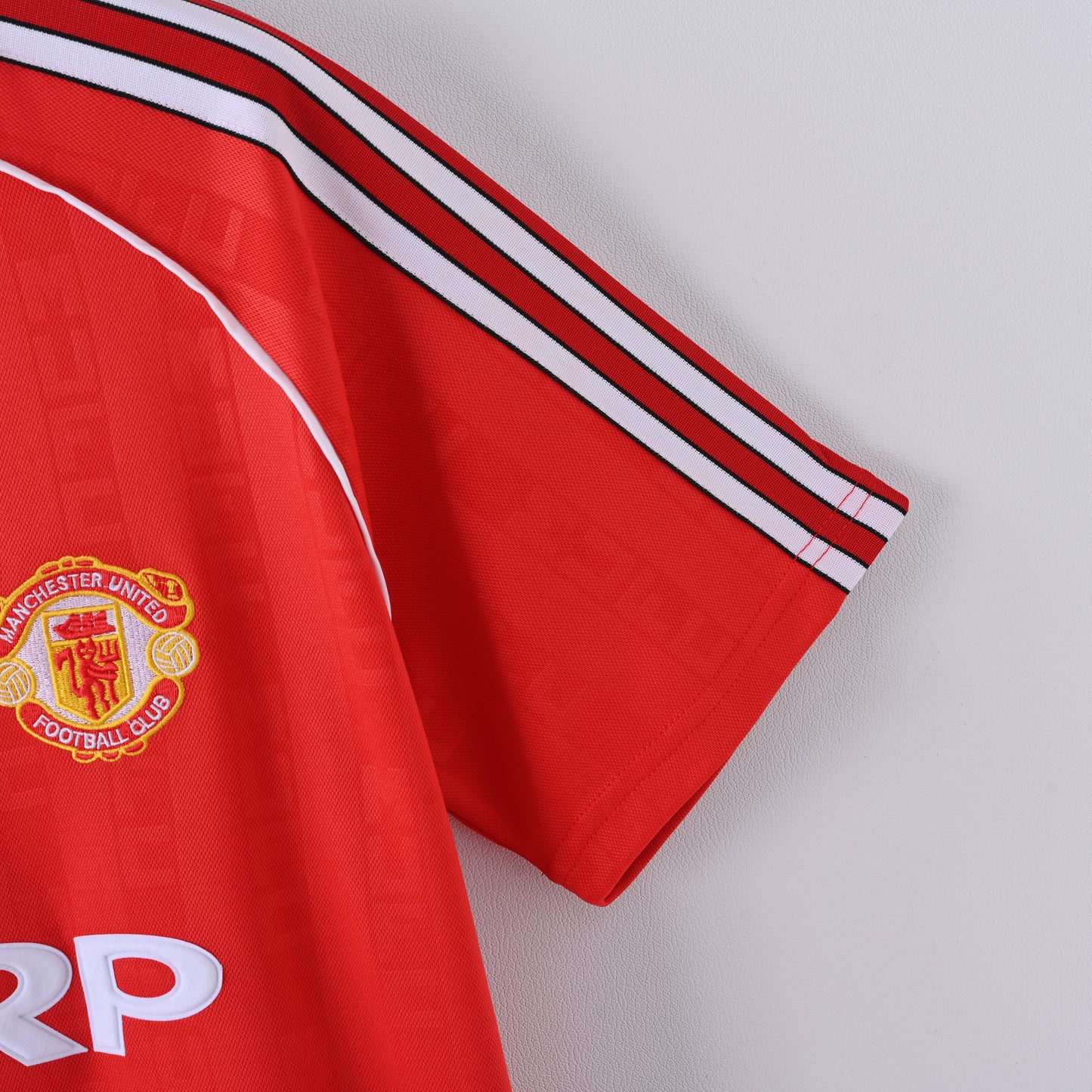 Retro Manchester United 1998/99 Jersey