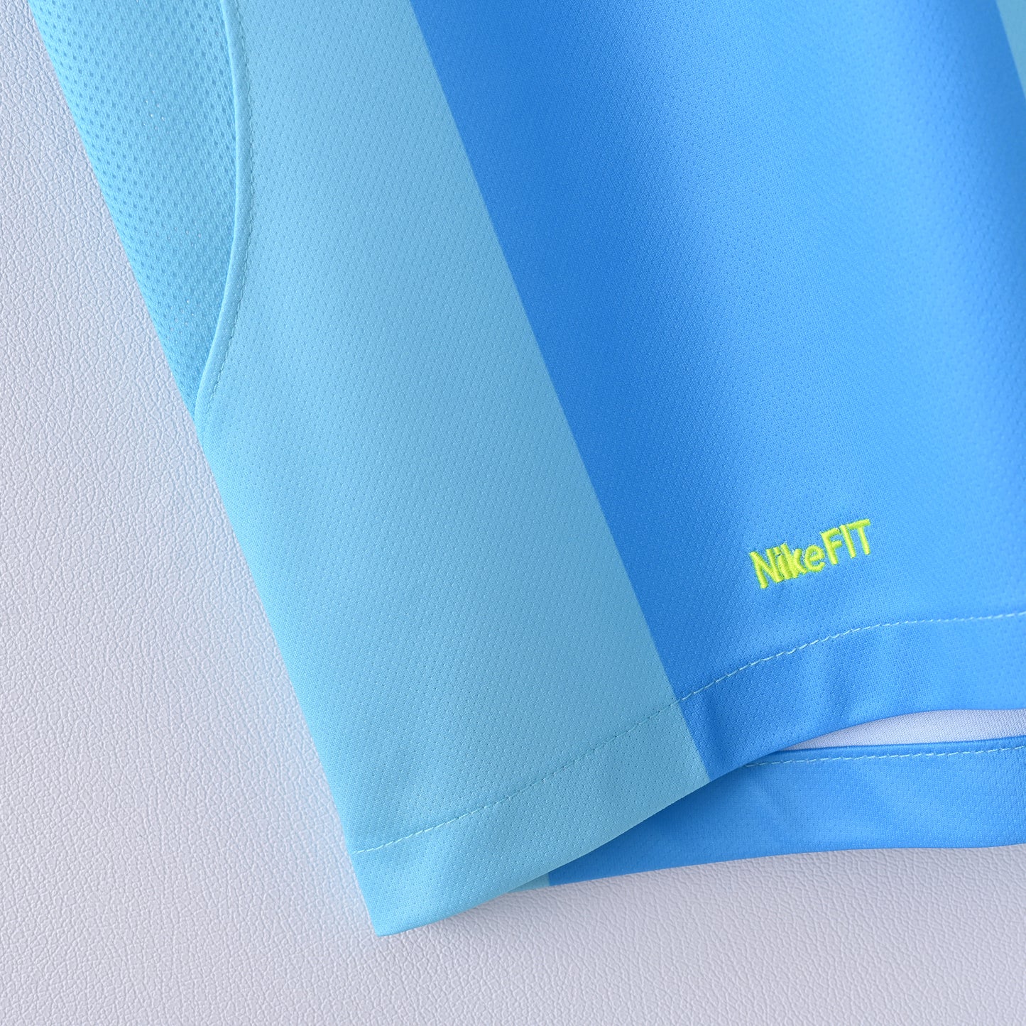 Retro Barcelona 2007/08 Jersey