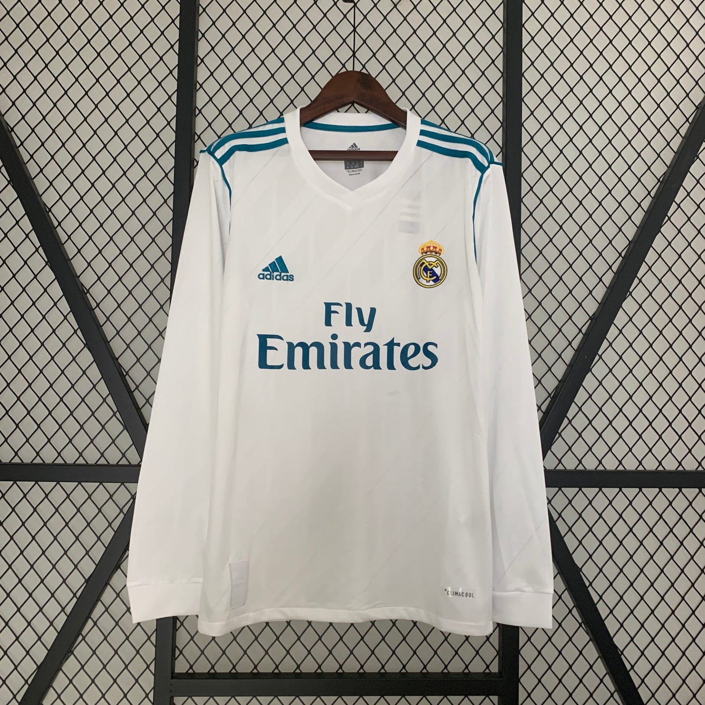 Retro Long Sleeve Real Madrid 17/18 Home