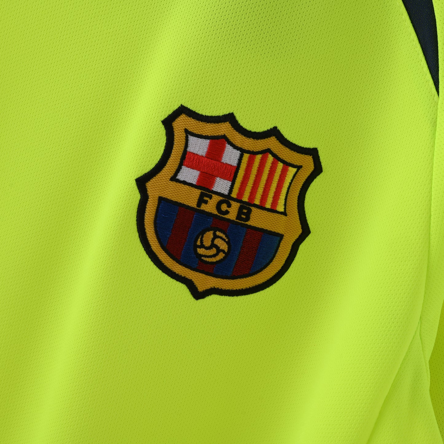 Retro Barcelona 2005/06 Jersey
