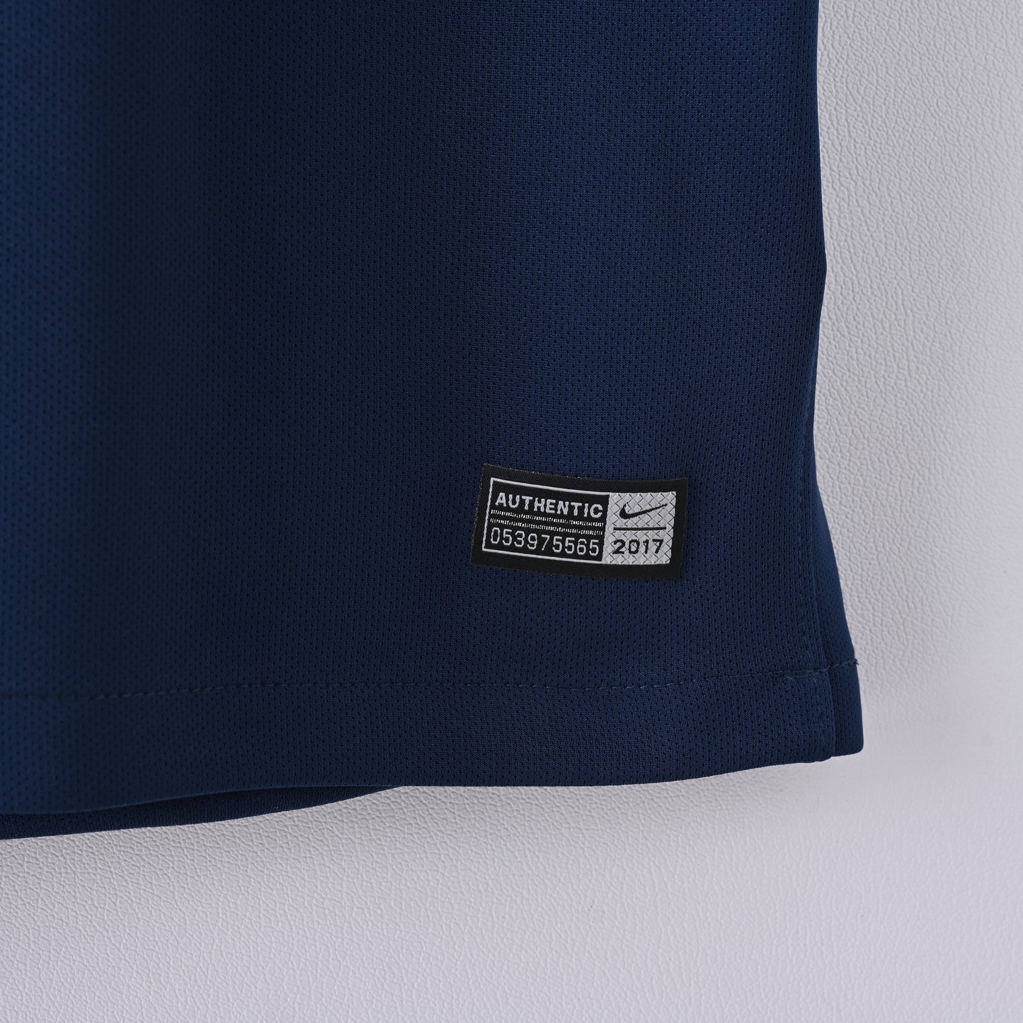 Retro PSG 2017/18 Jersey