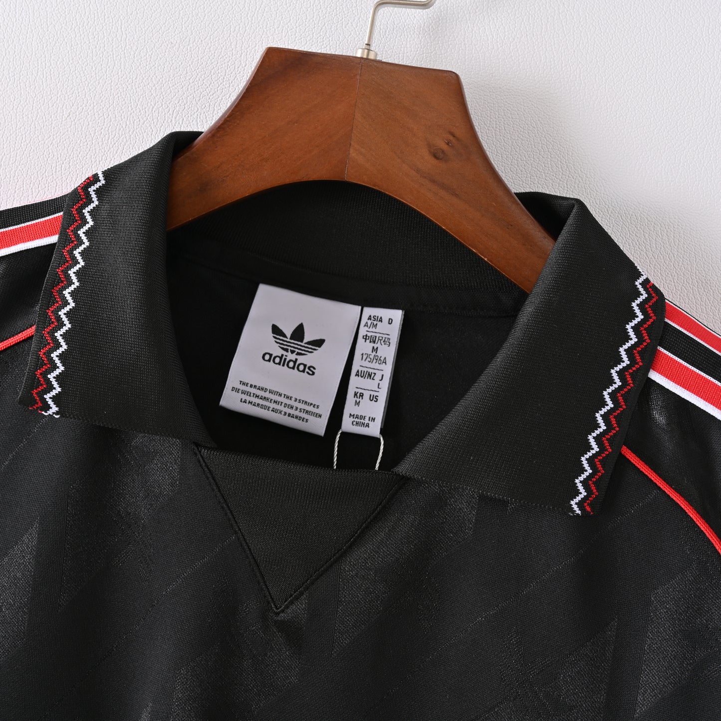 Retro Manchester United 2024/25 Jersey