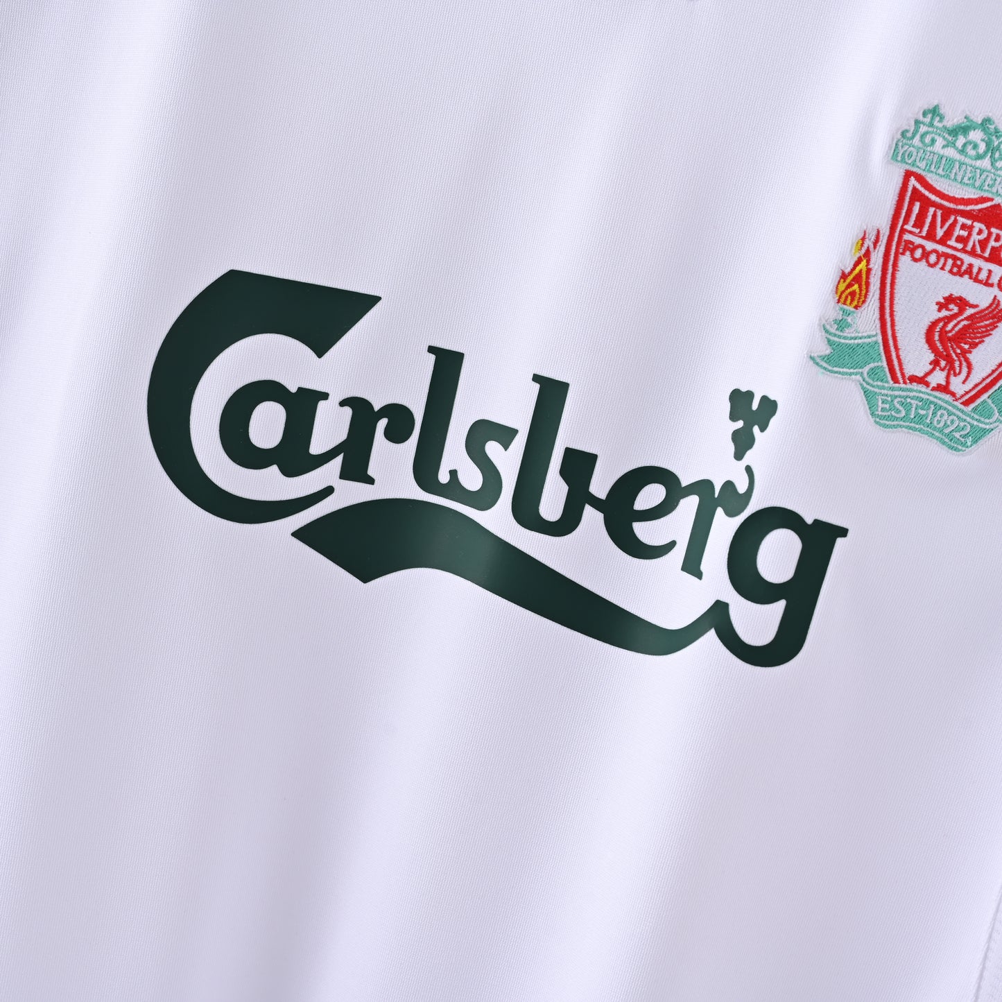 Retro Liverpool FC 2006/07 Jersey