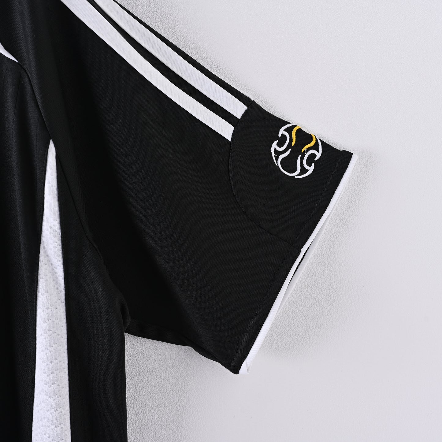 Retro Real Madrid 2006/07 Jersey