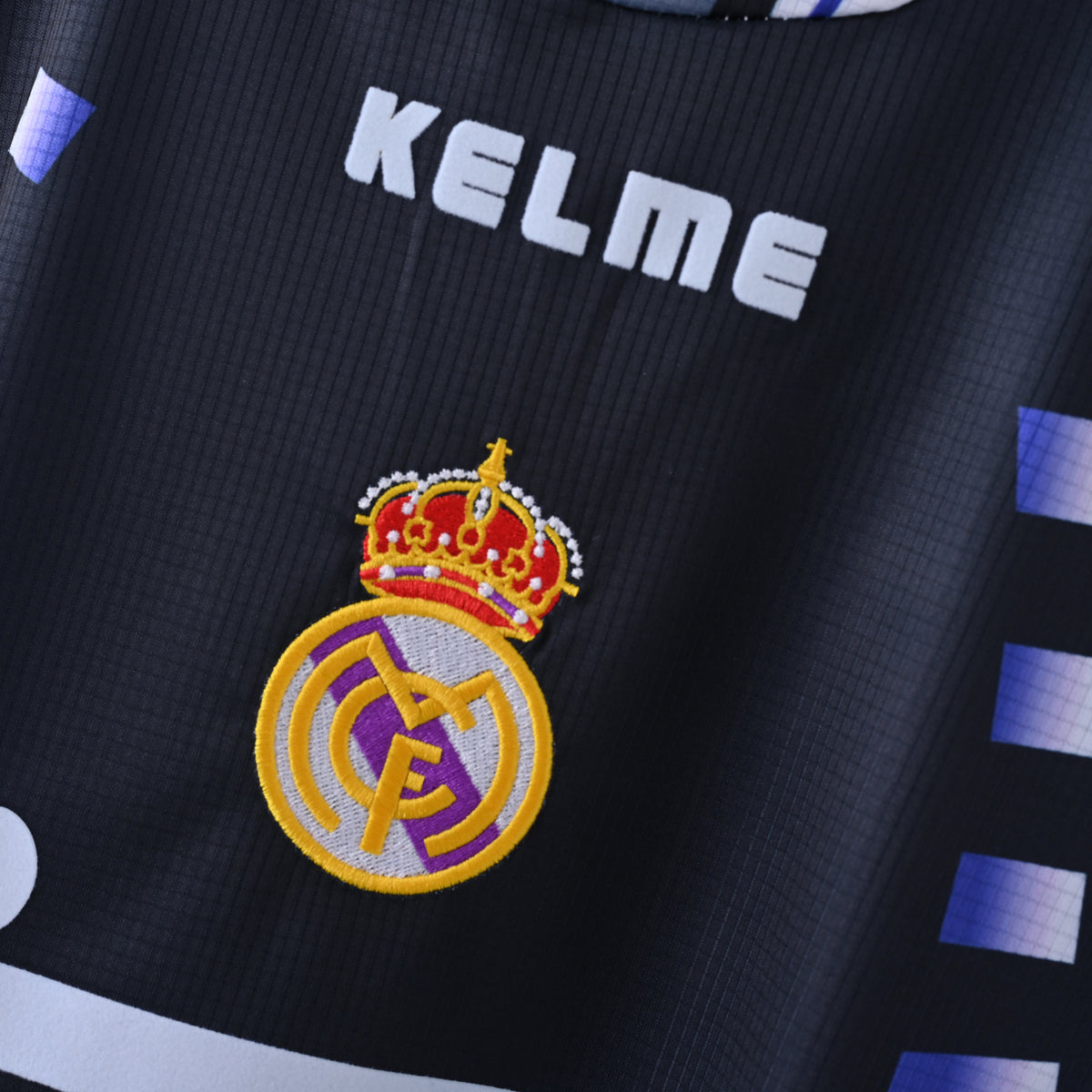 Retro Real Madrid 1997/98 Jersey