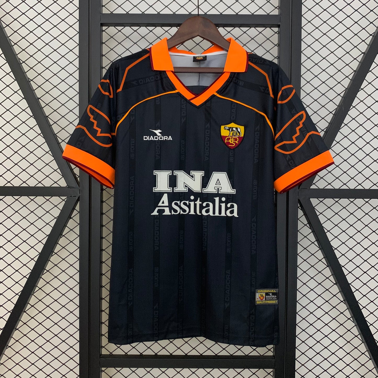 Retro AS Roma 1999/00 Away Jersey