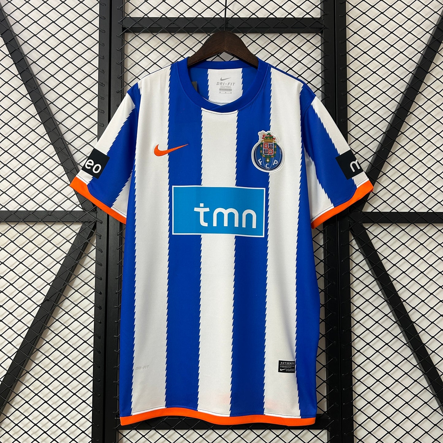 Retro FC Porto 10/11 Home Jersey