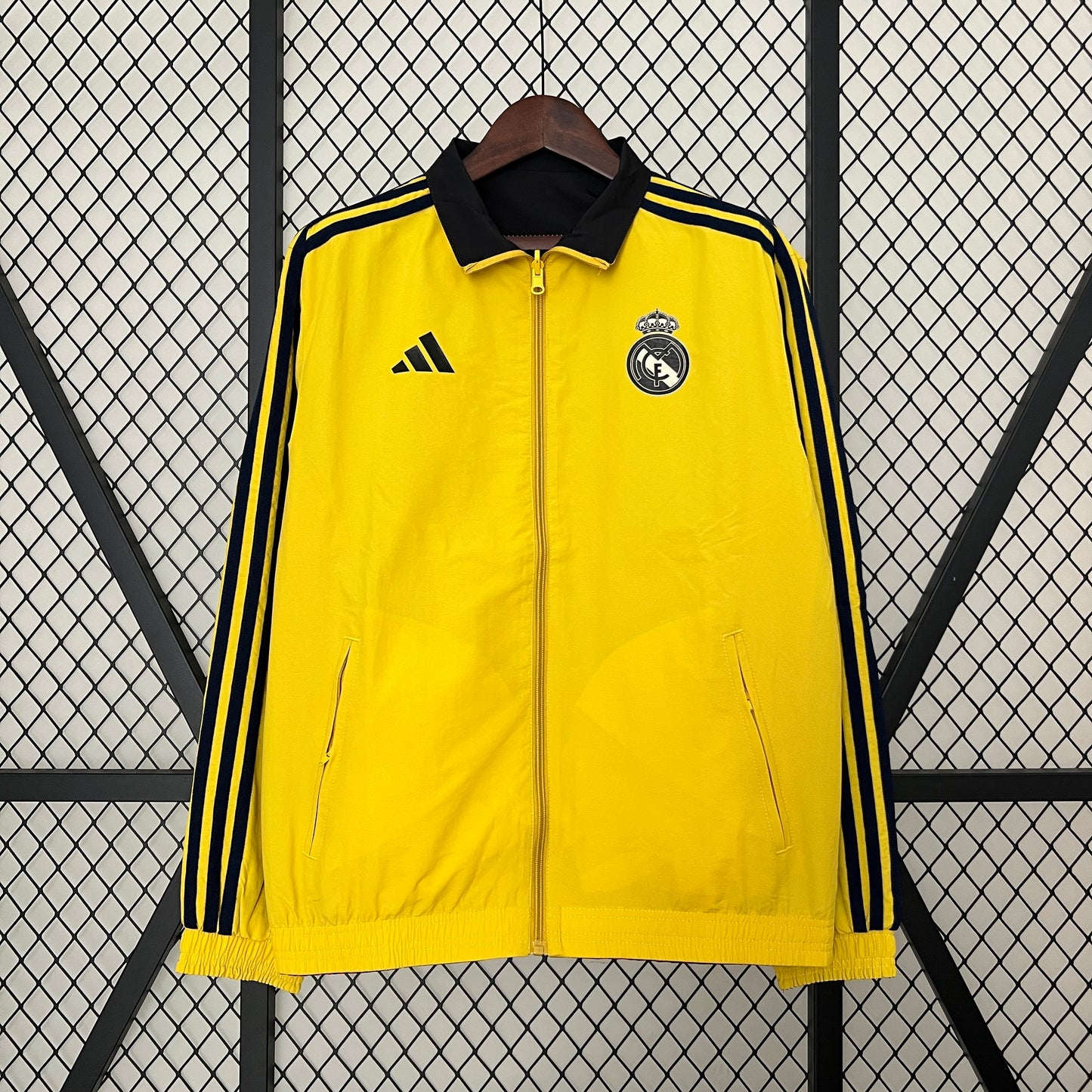 Real Madrid 24/25 Trench Coat Reversible