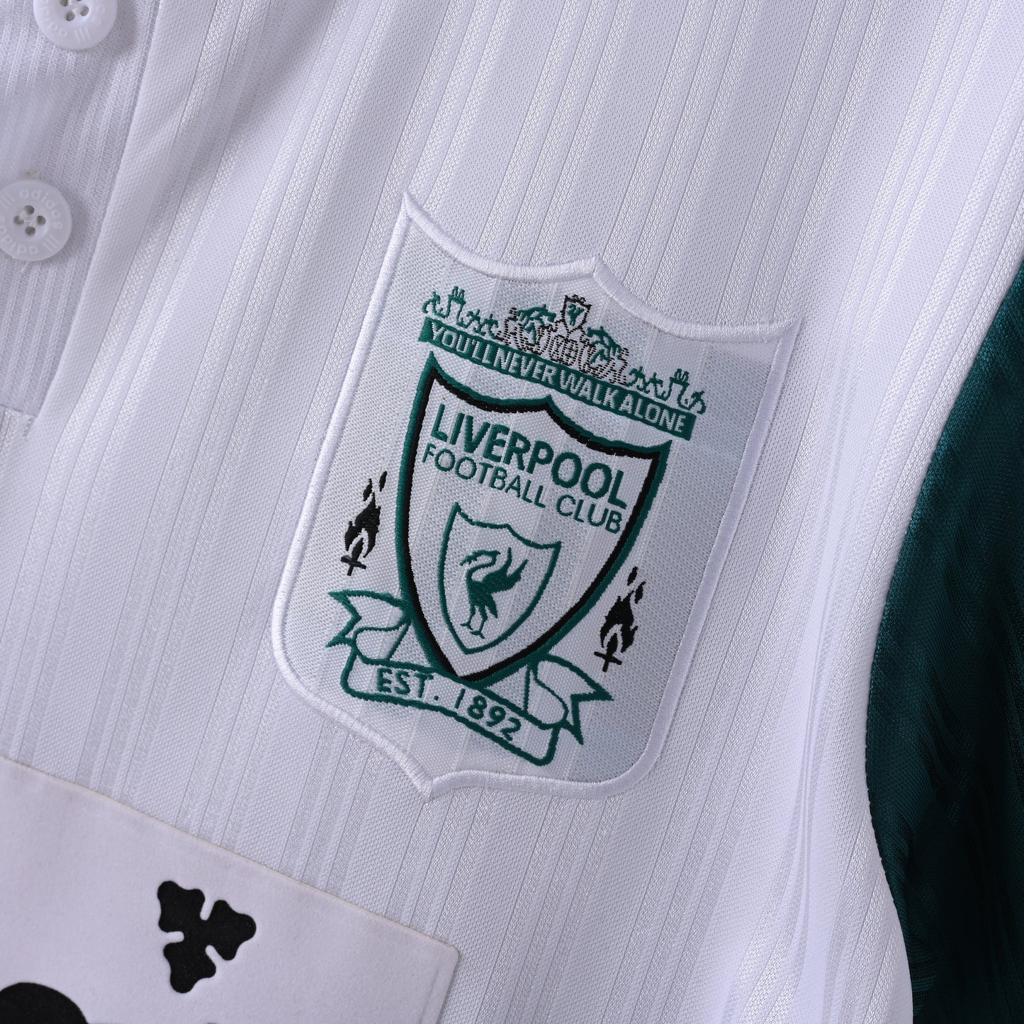 Retro Liverpool FC 1995/96 Jersey