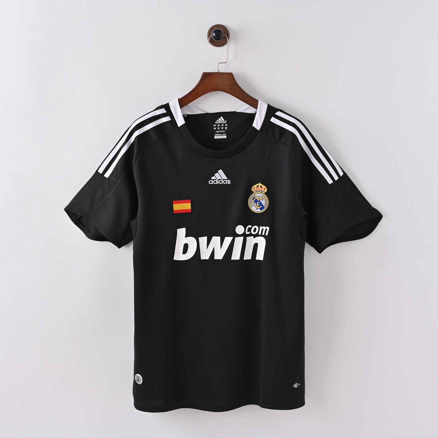 Retro Real Madrid 2008/09 Jersey