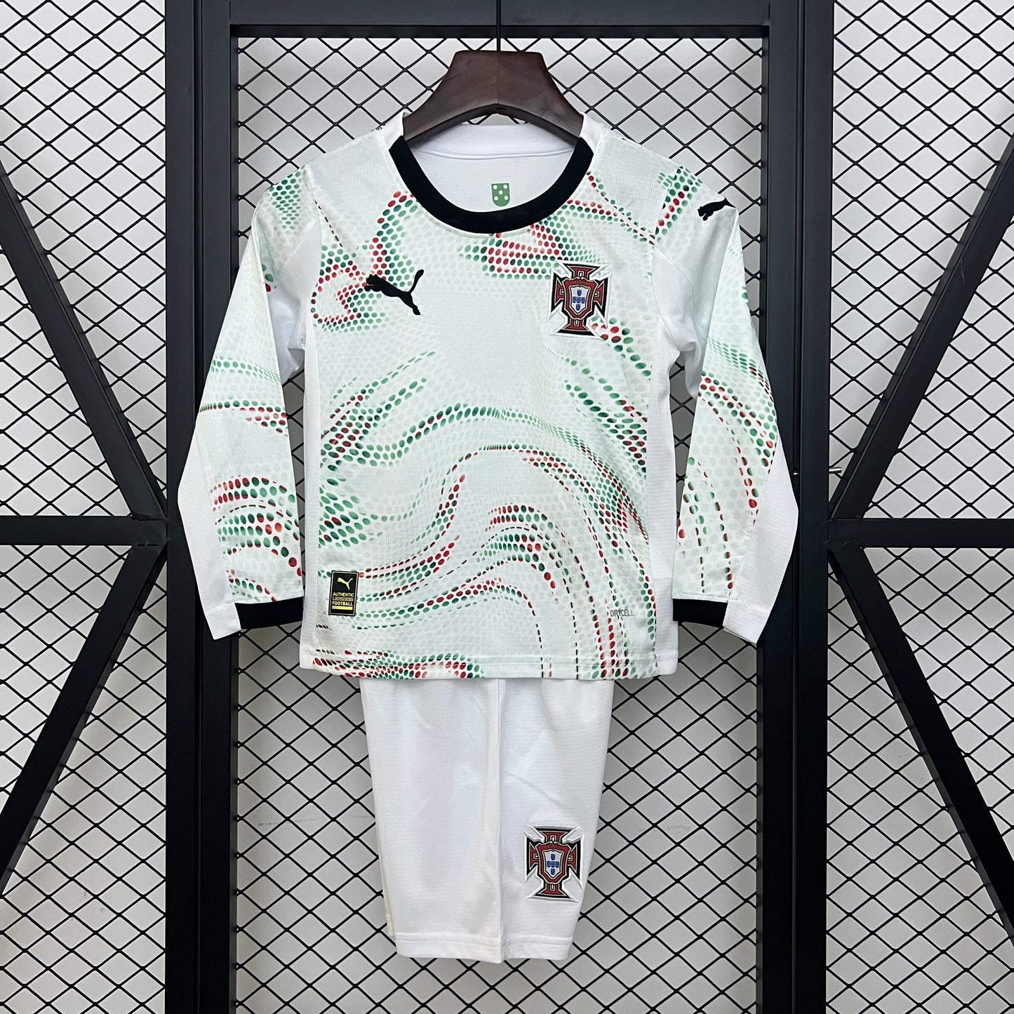 Kids Portugal 2025 Away