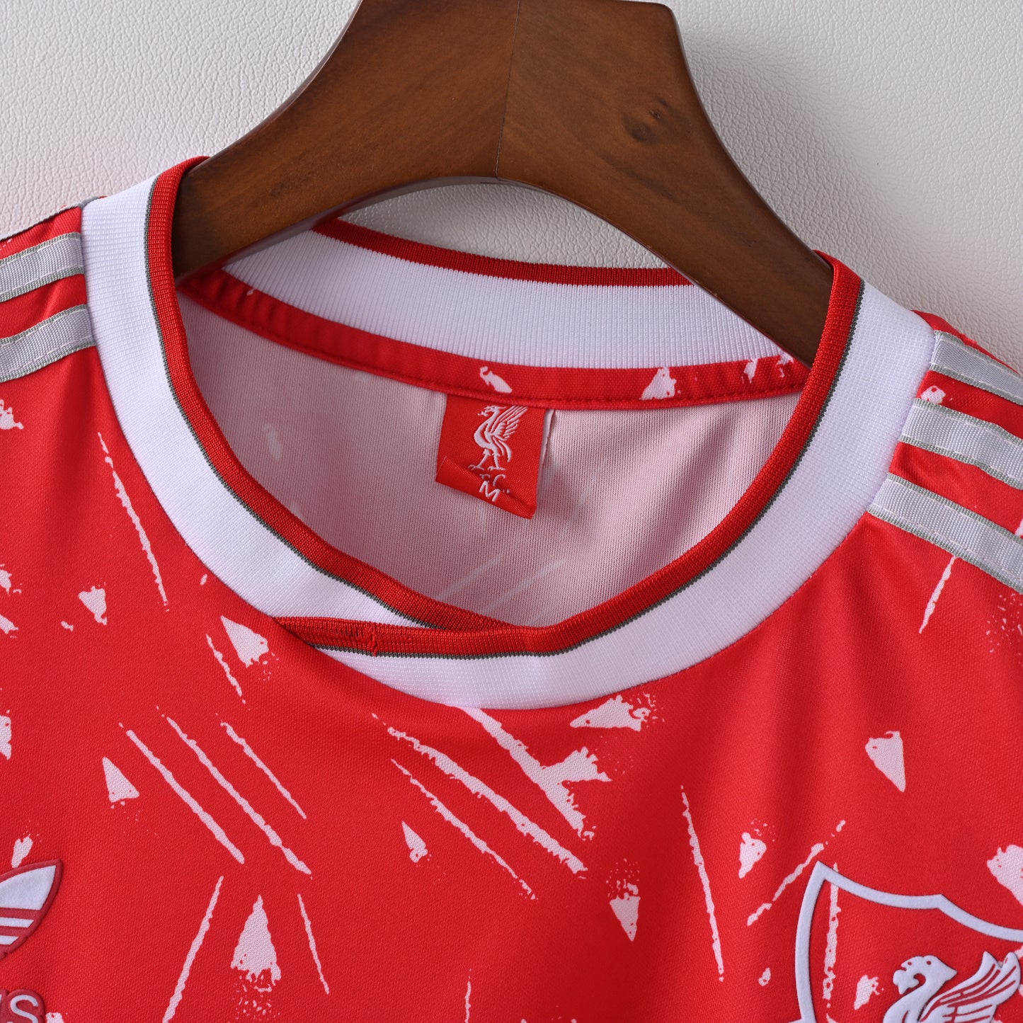 Retro Liverpool FC 1990/91 Jersey