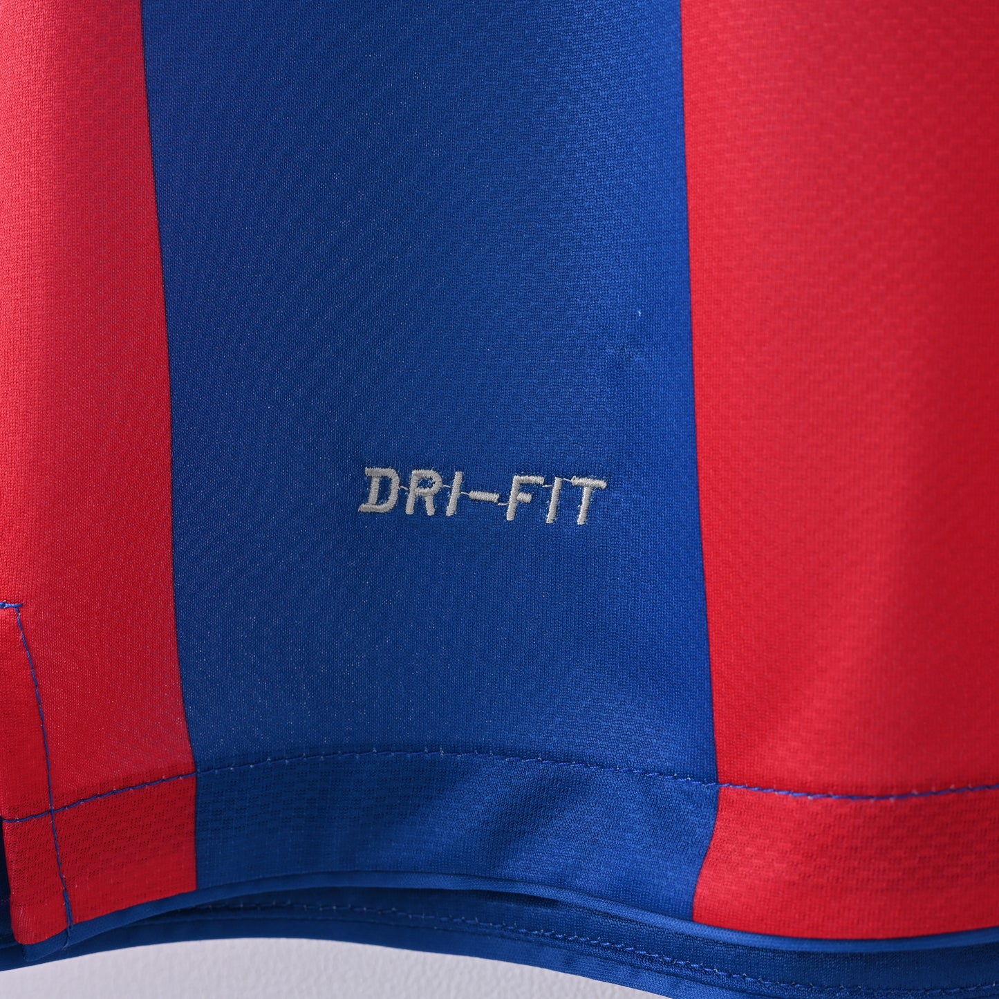 Retro Barcelona 2010/11 Jersey