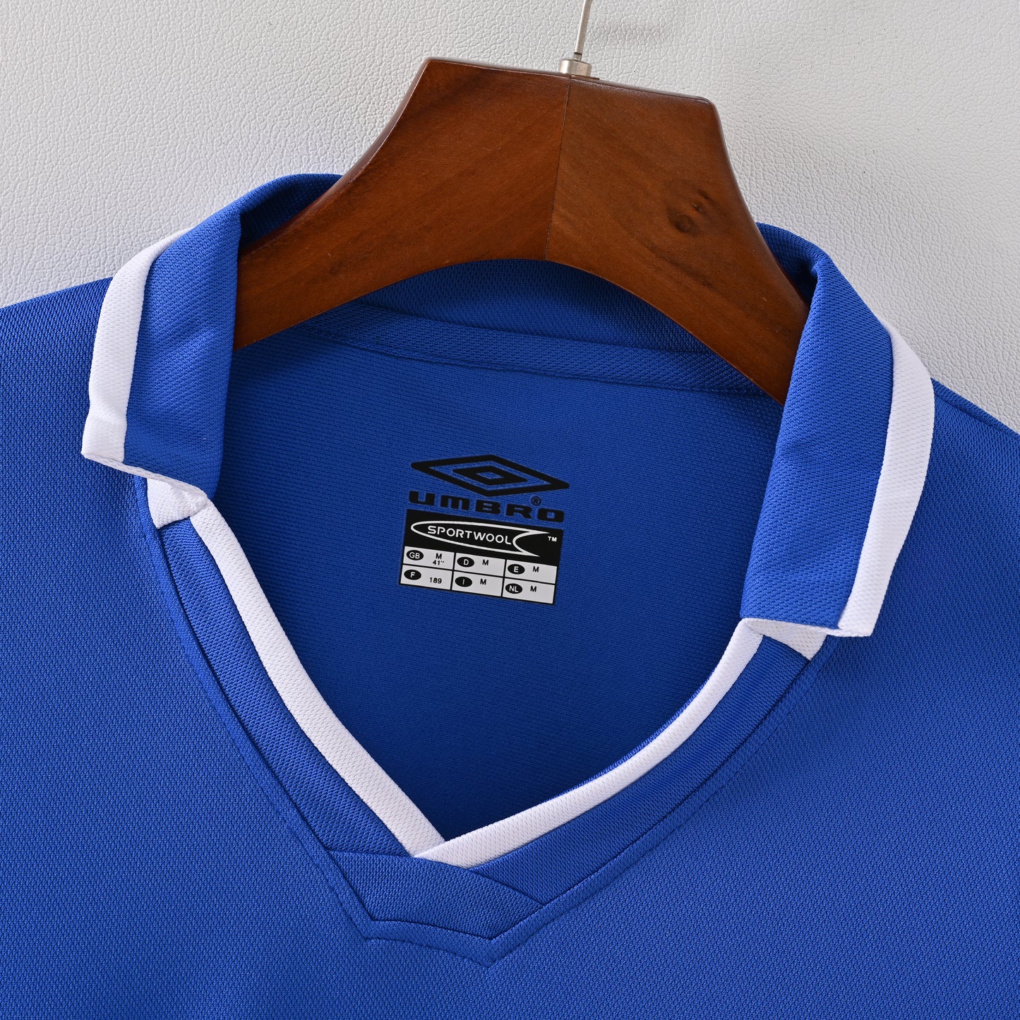 Retro Chelsea 2001/03 Jersey