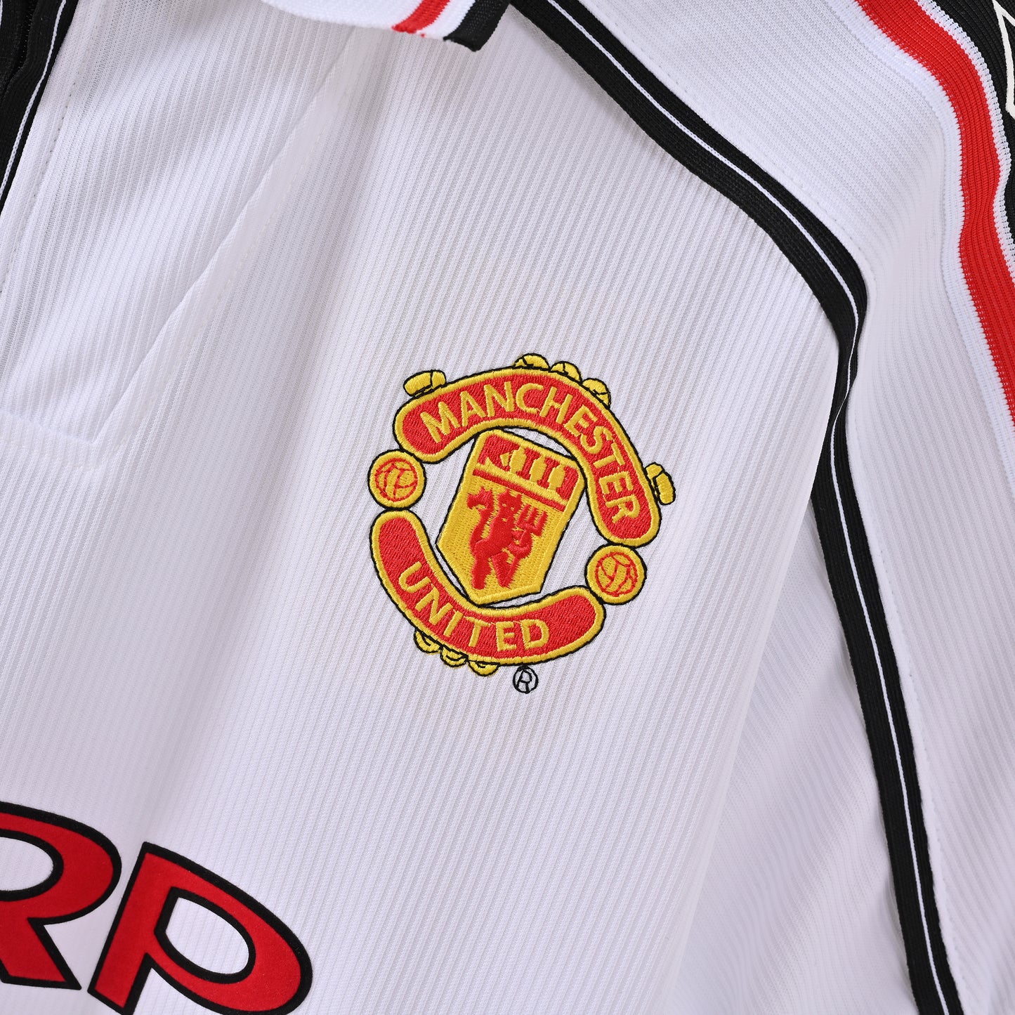 Retro Manchester United 1998/99 Jersey