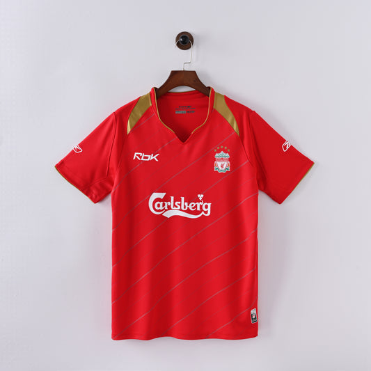 Retro Liverpool FC 2005/06 Jersey