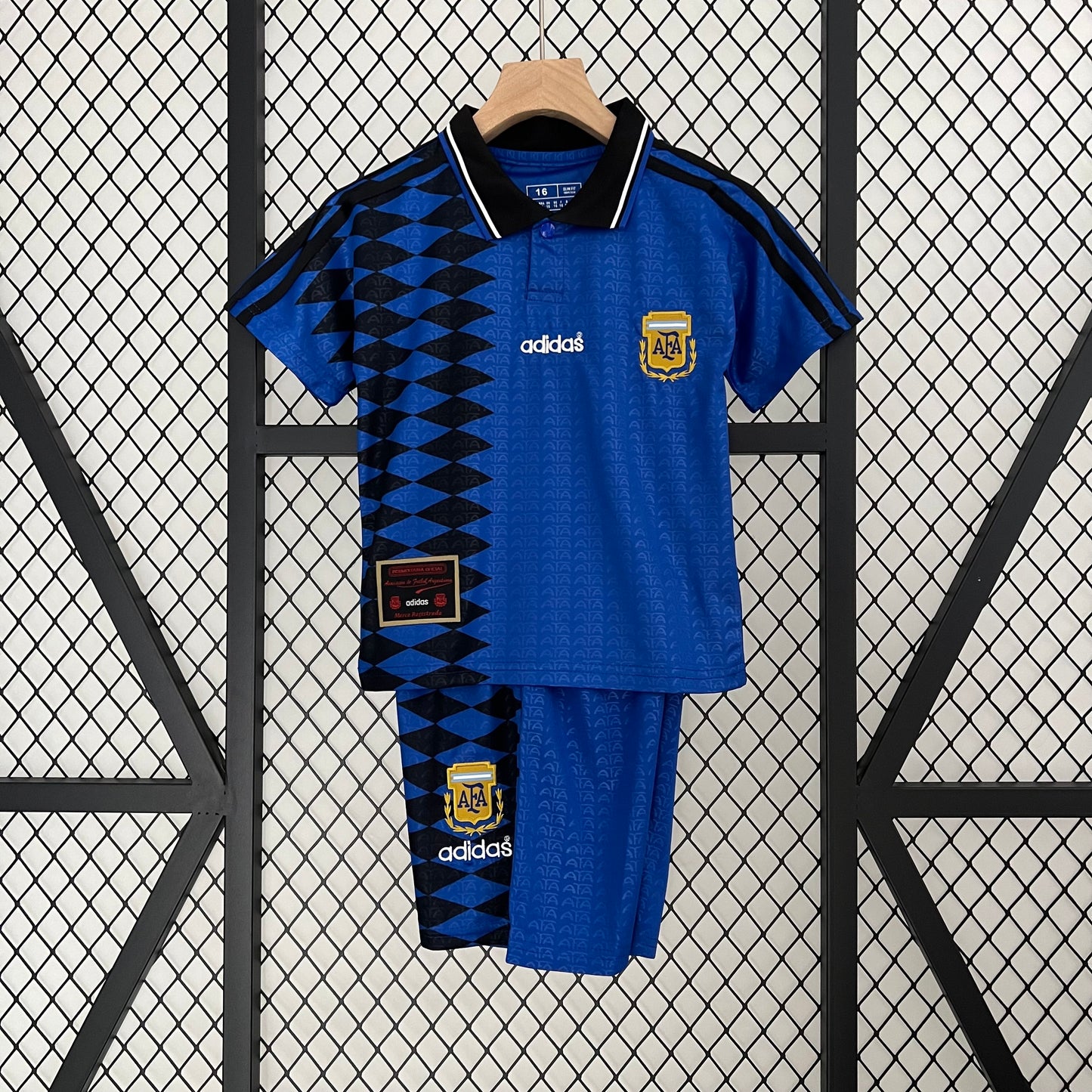 Kids Retro Argentina 1994 Home Kit