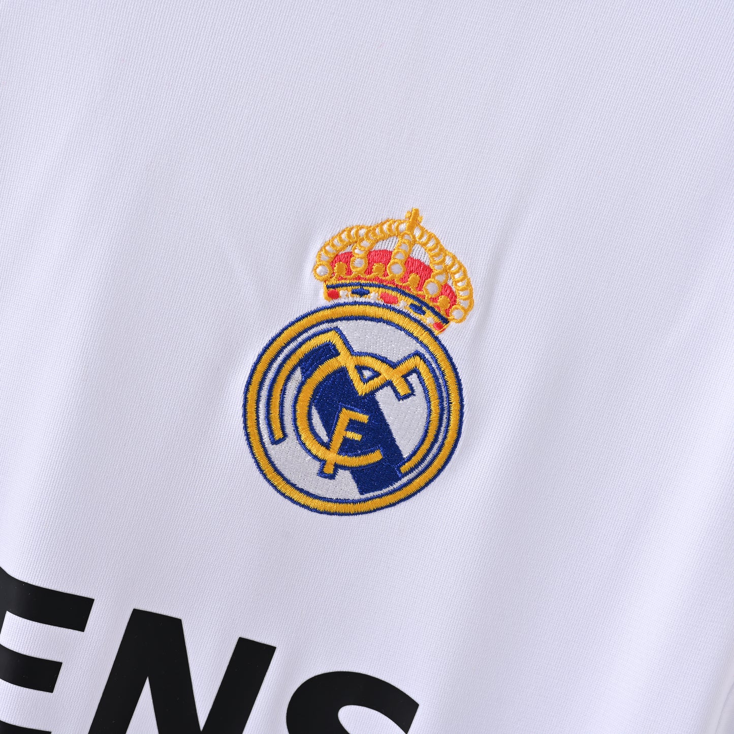 Retro Real Madrid 2005/06 Jersey