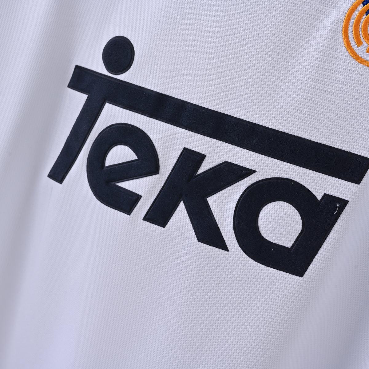 Retro Real Madrid 2000/01 Jersey