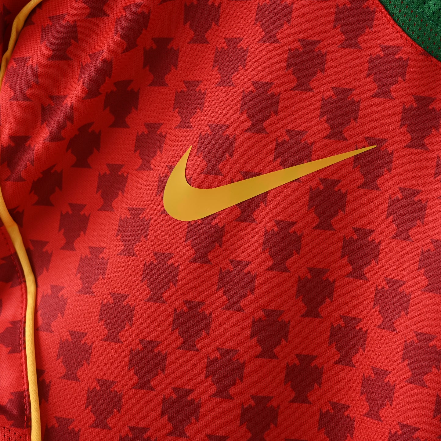 Retro Portugal 2004 Jersey
