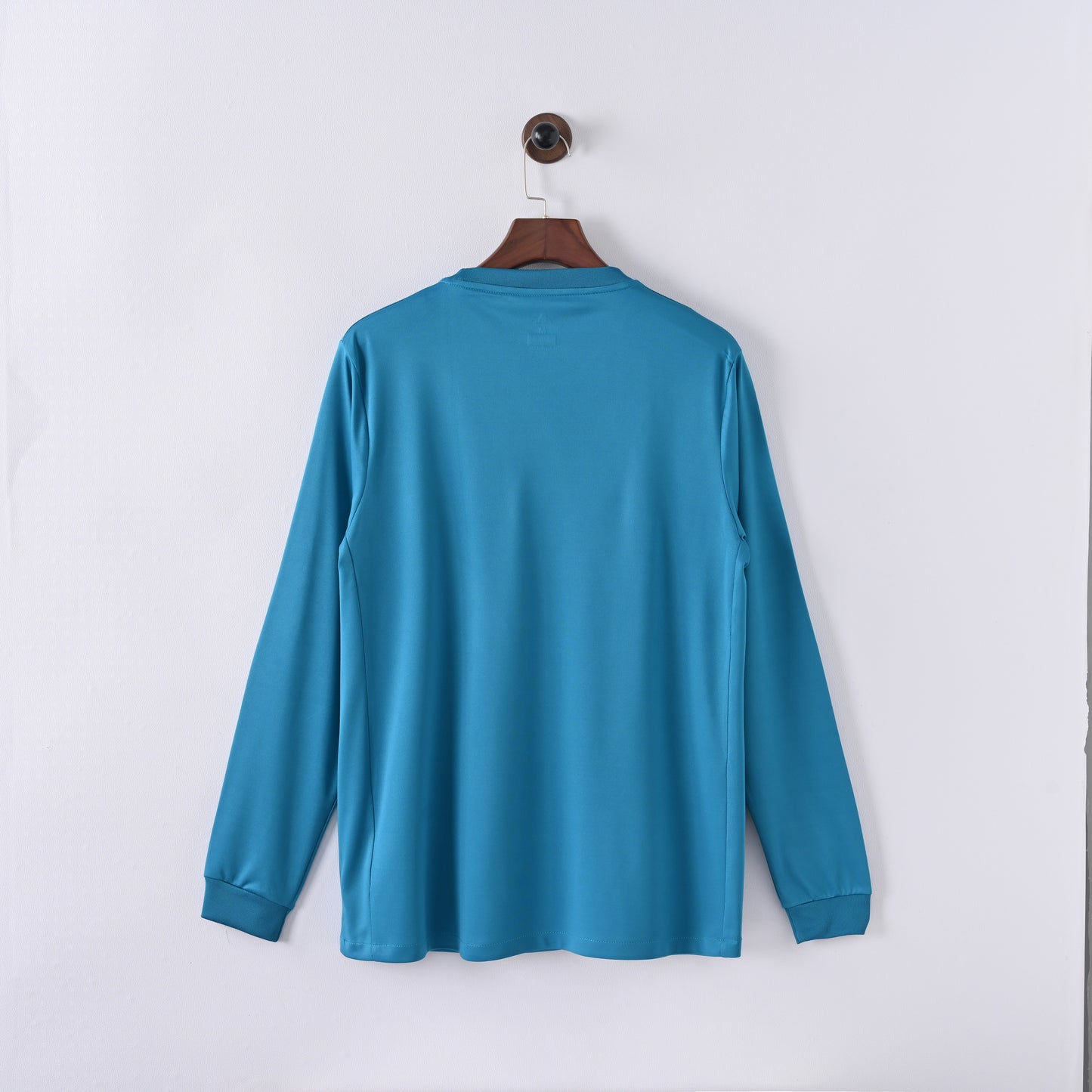 Retro Real Madrid 2017/18 Jersey