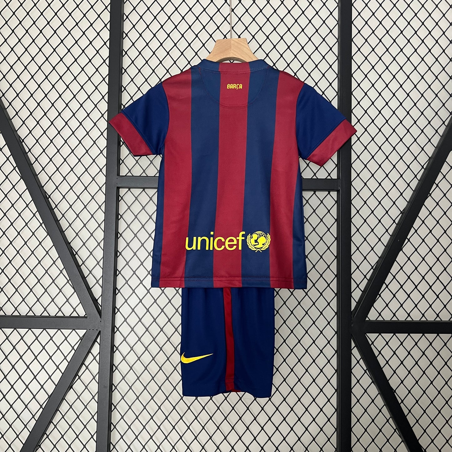 Retro Kids Kit F.C. Barcelona 2014/15 Home
