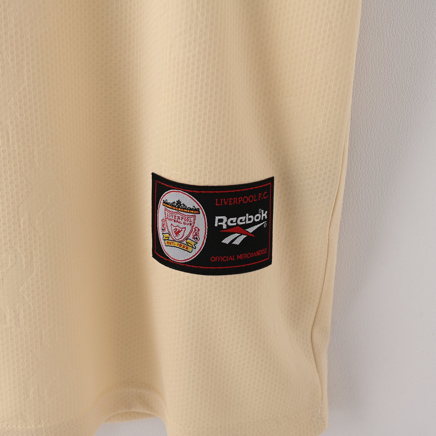 Retro Liverpool FC 1996/97 Jersey