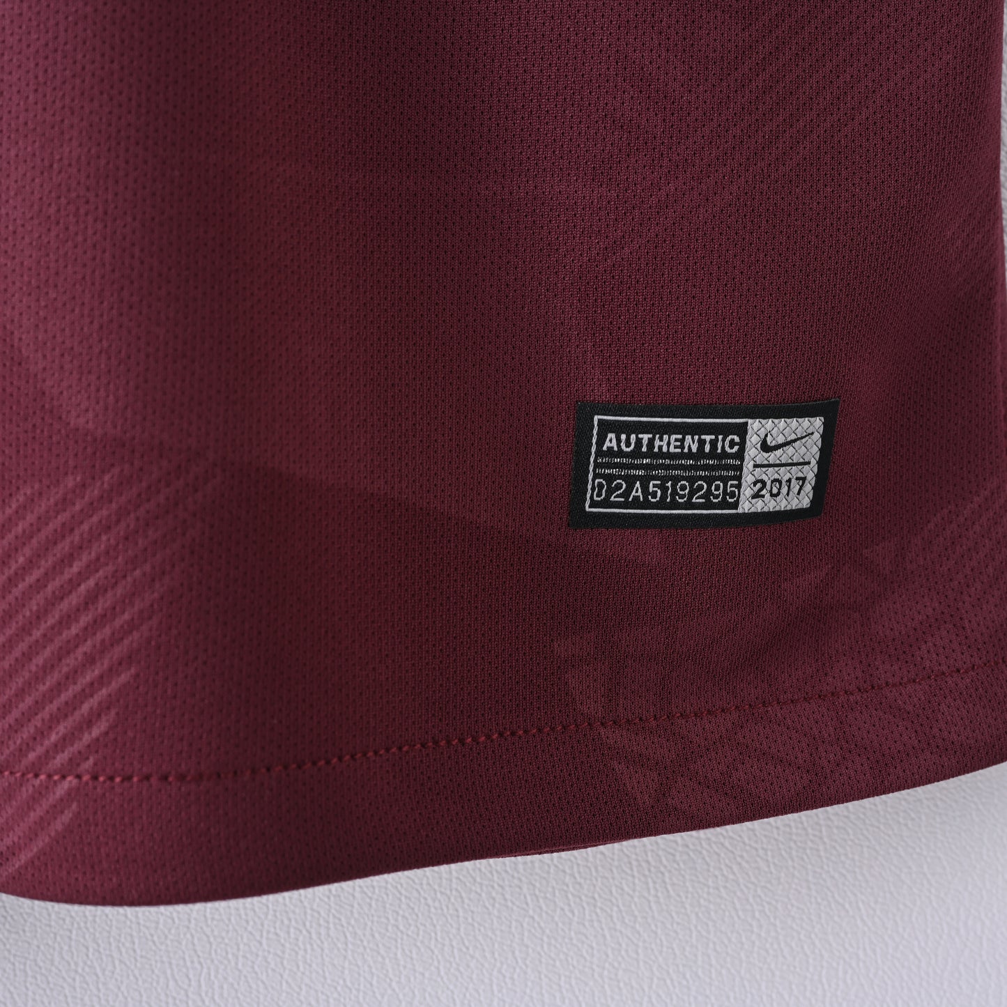 Retro Barcelona 2017/18 Jersey