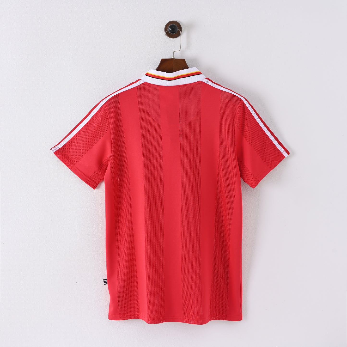 Retro Liverpool FC 1995/96 Jersey