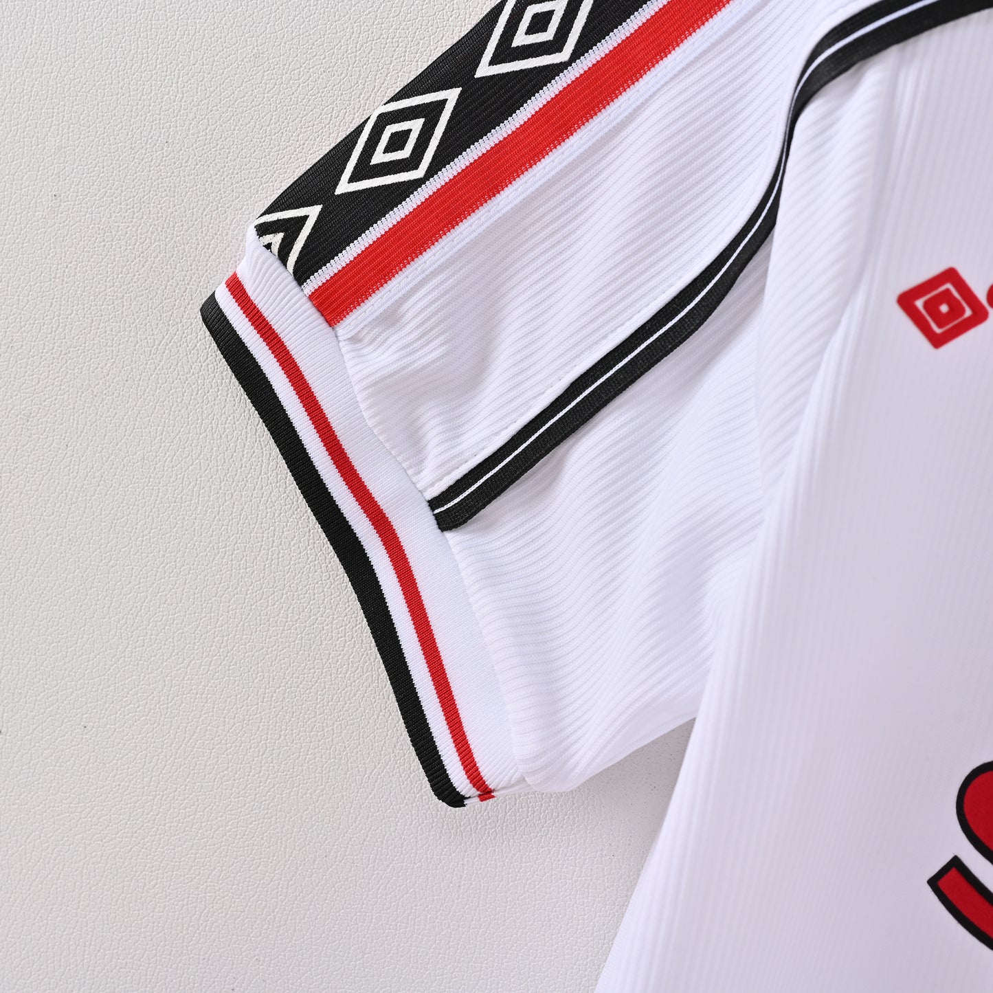 Retro Manchester United 1998/99 Jersey