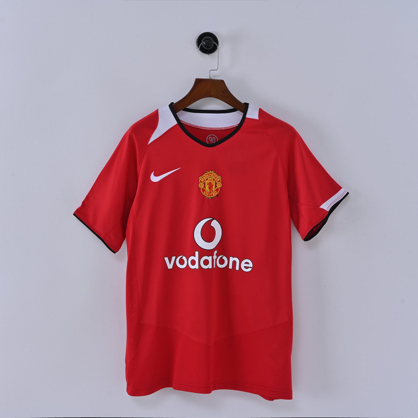Retro Manchester United 2004/06 Jersey