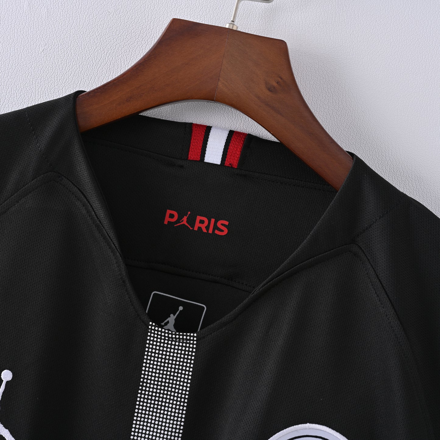 Retro PSG 2018/19 Jersey