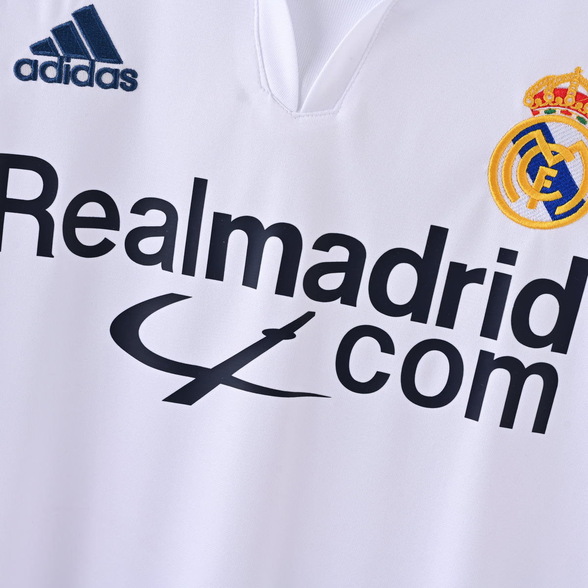 Retro Real Madrid 2001/02 Jersey