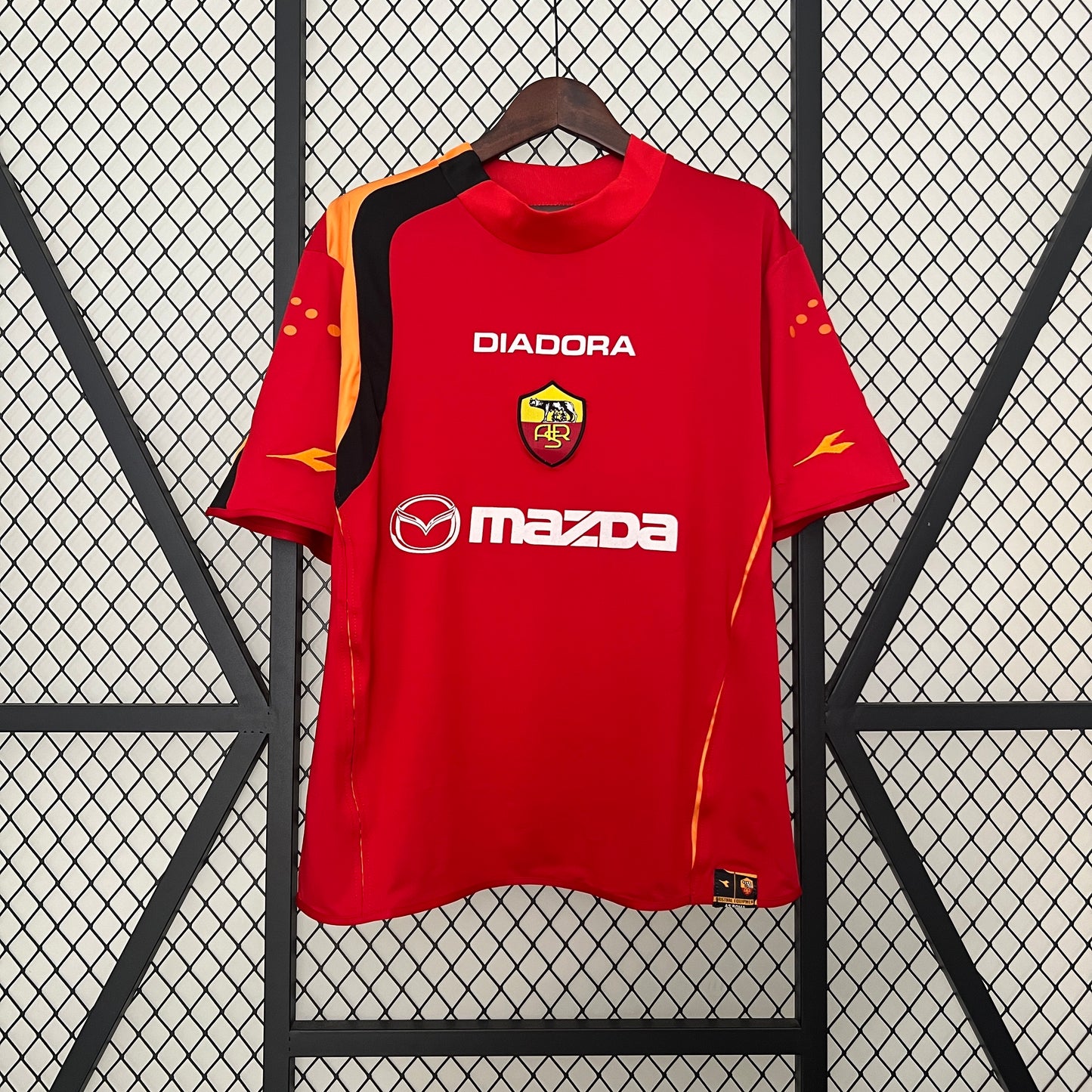 Retro AS Roma 2004/05 Home Jersey