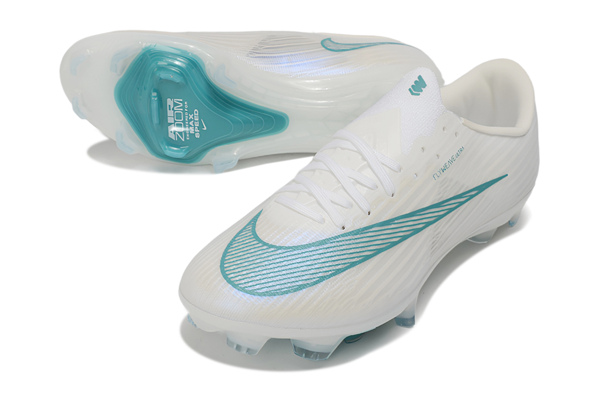 Mercurial Superfly 11