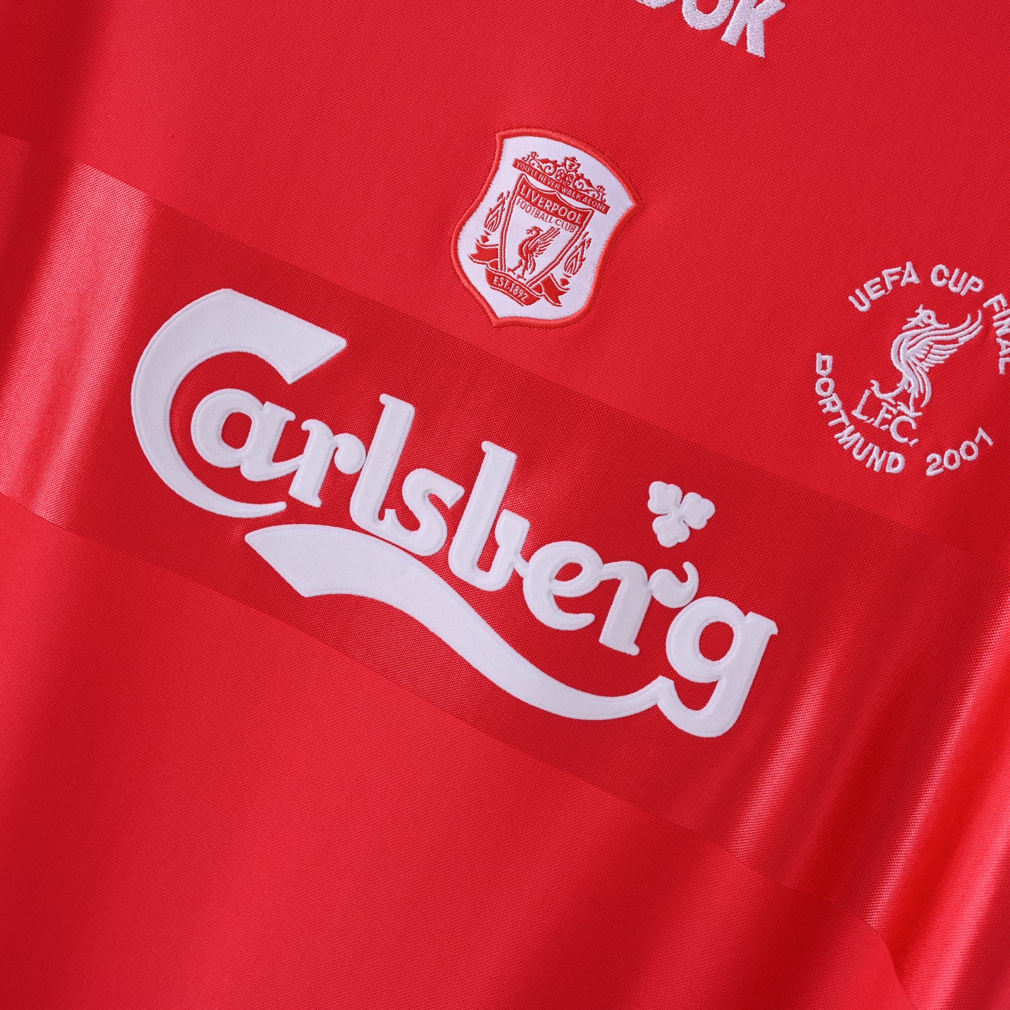 Retro Liverpool FC 2000/01 Jersey