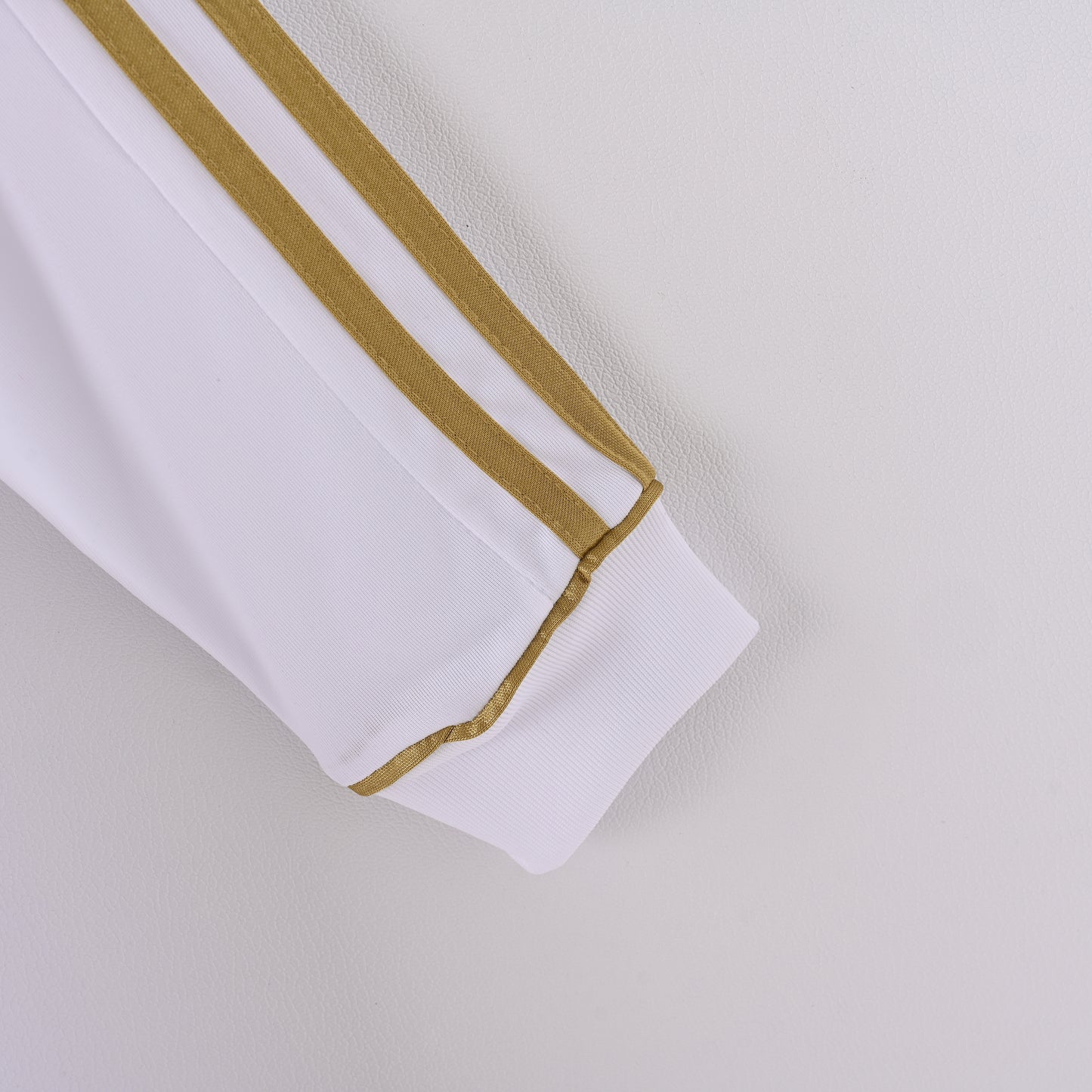 Retro Real Madrid 2011/12 Jersey