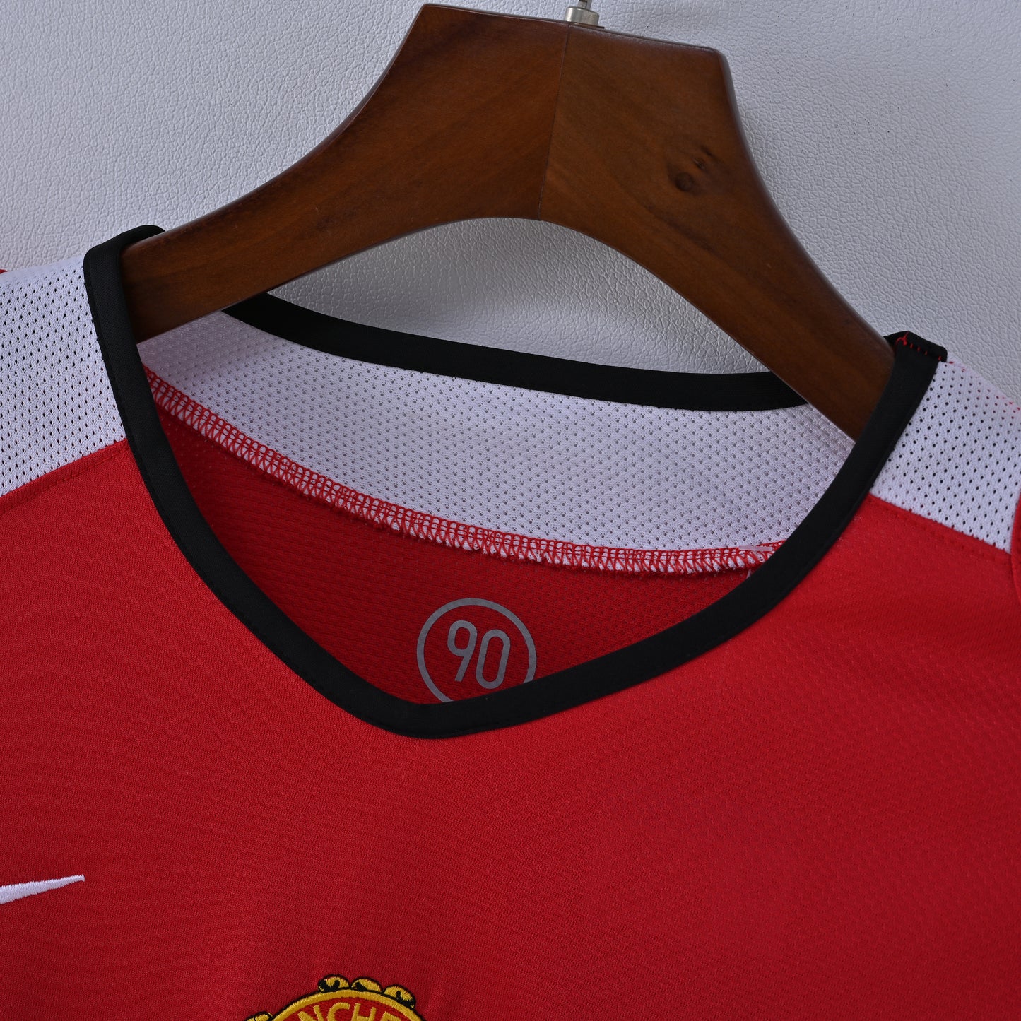 Retro Manchester United 2004/06 Jersey