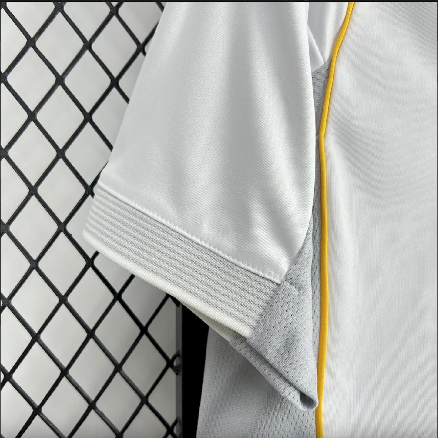 Real Madrid 25/26 Home Jersey