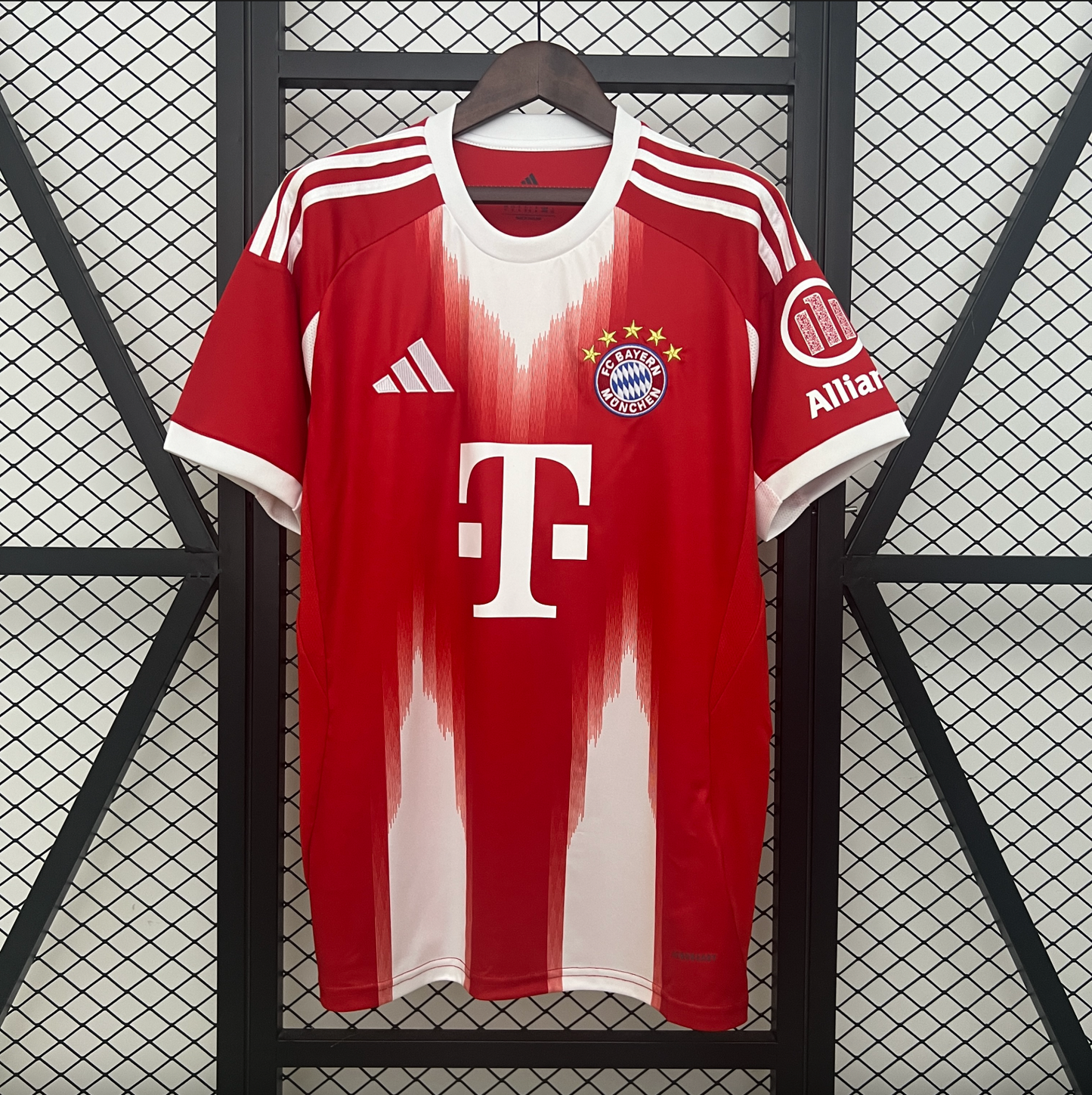 Bayern Munich 2025/26 Home Jersey