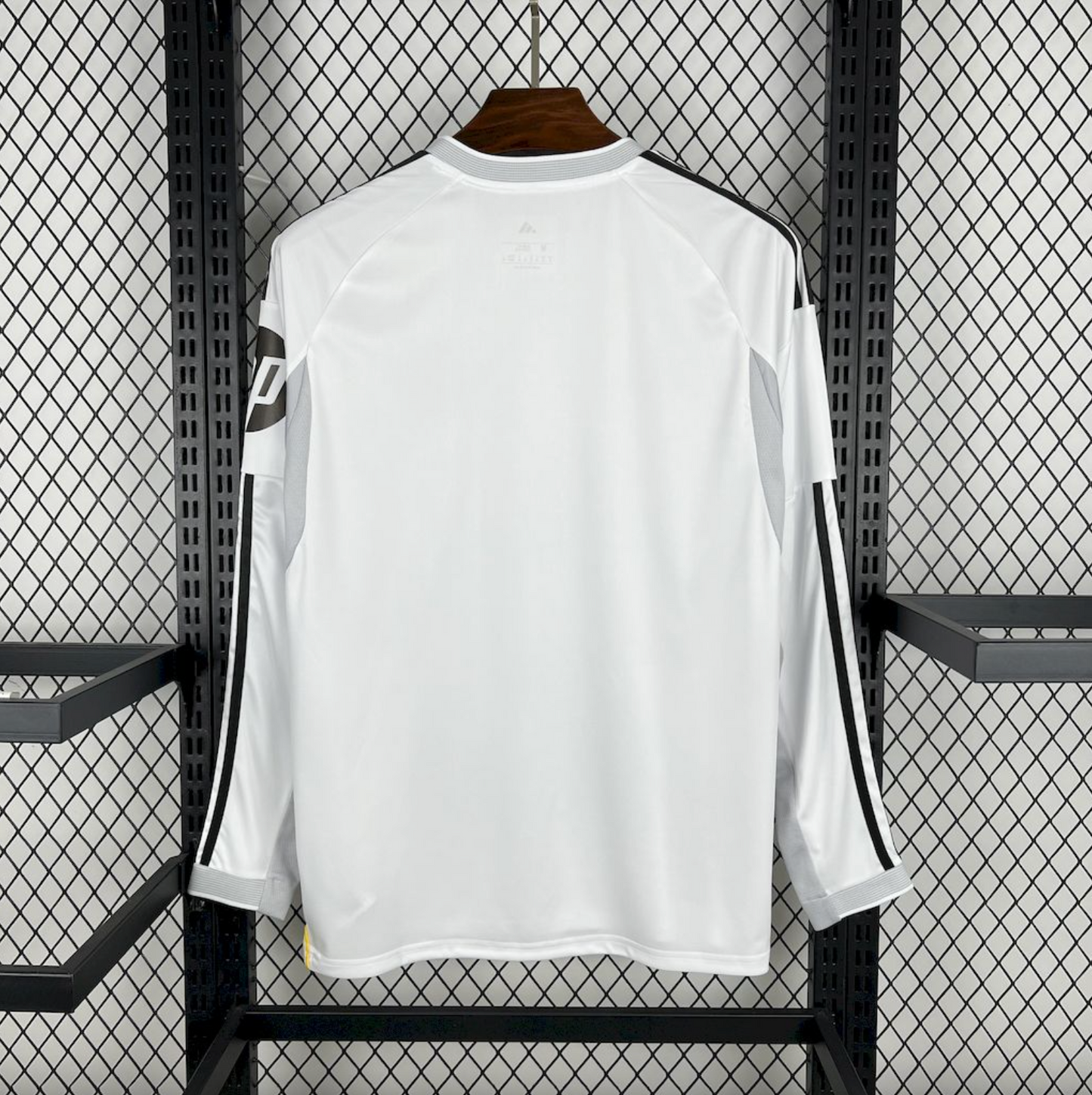 Long Sleeve Real Madrid 25/26 Home Jersey